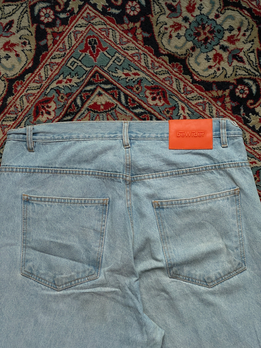 BEWIDER BAGGY Fit Light Wash JEANS - 34