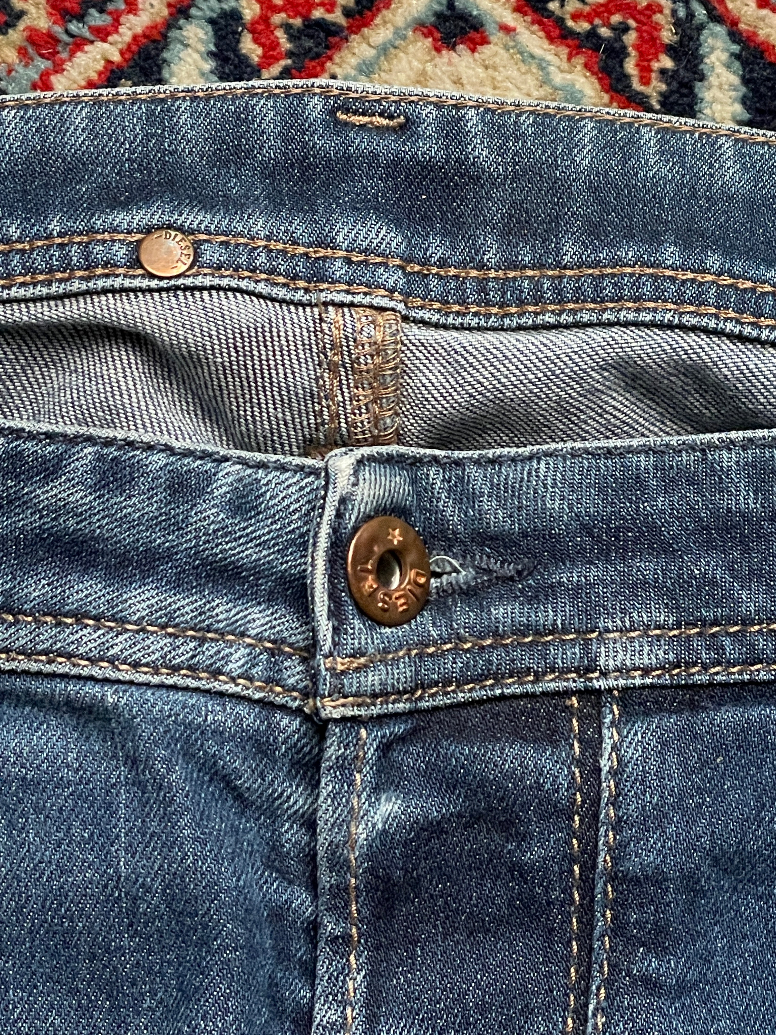 DIESEL LARKEE BEEX Tapered Fit Blue Distressed Stonewash Denim JEANS