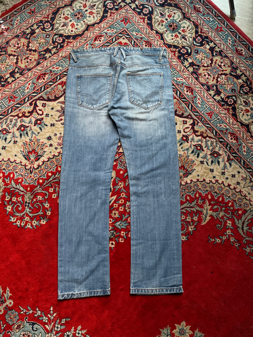 Diesel Original Denim Dry Goods Light Wash Straight FIT JEANS - 32