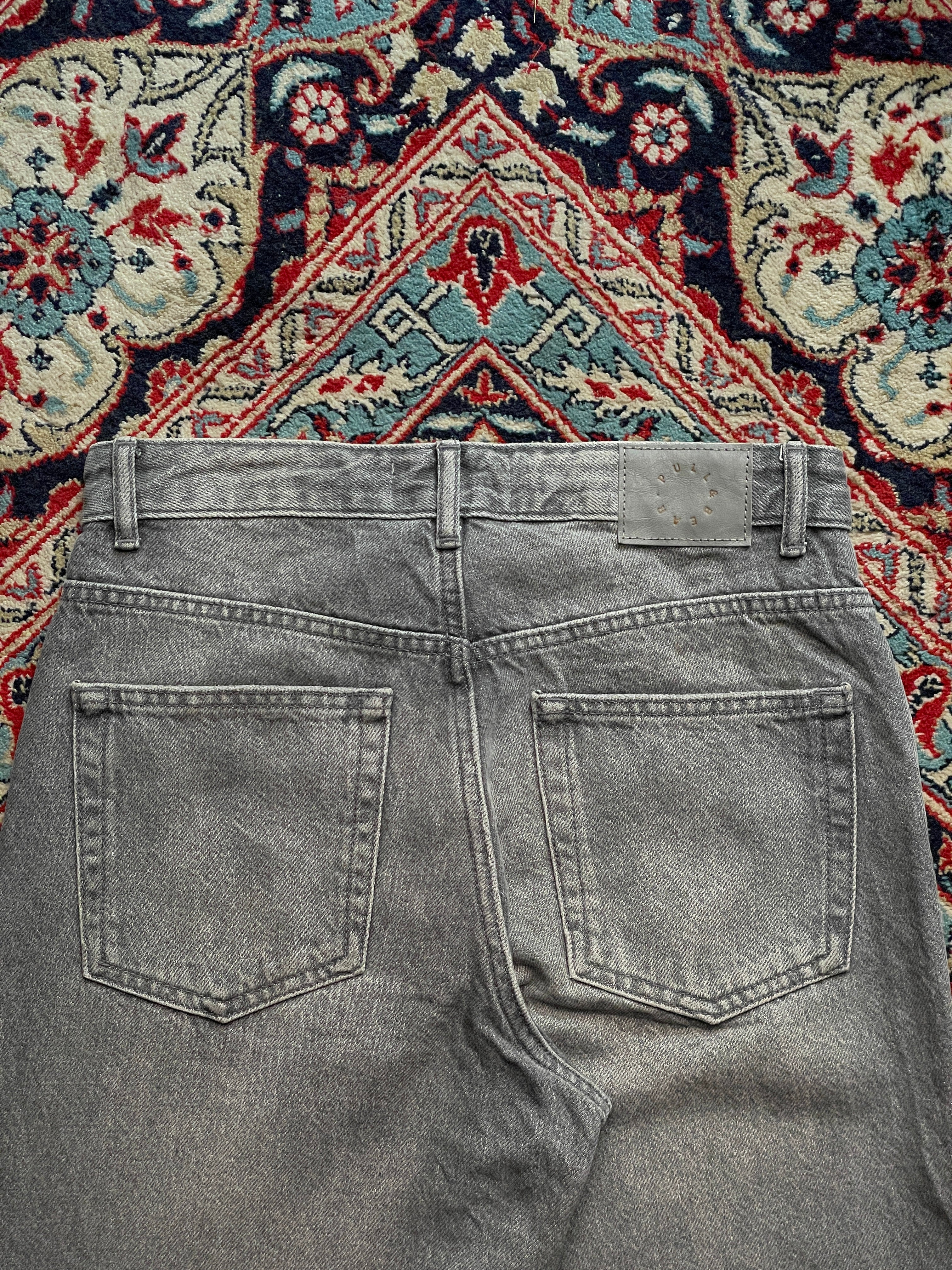 PULL&BEAR HIGH WAIST GREY WASH DENIM JEANS - 28