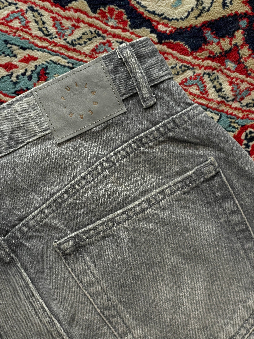 PULL&BEAR HIGH WAIST GREY WASH DENIM JEANS - 28