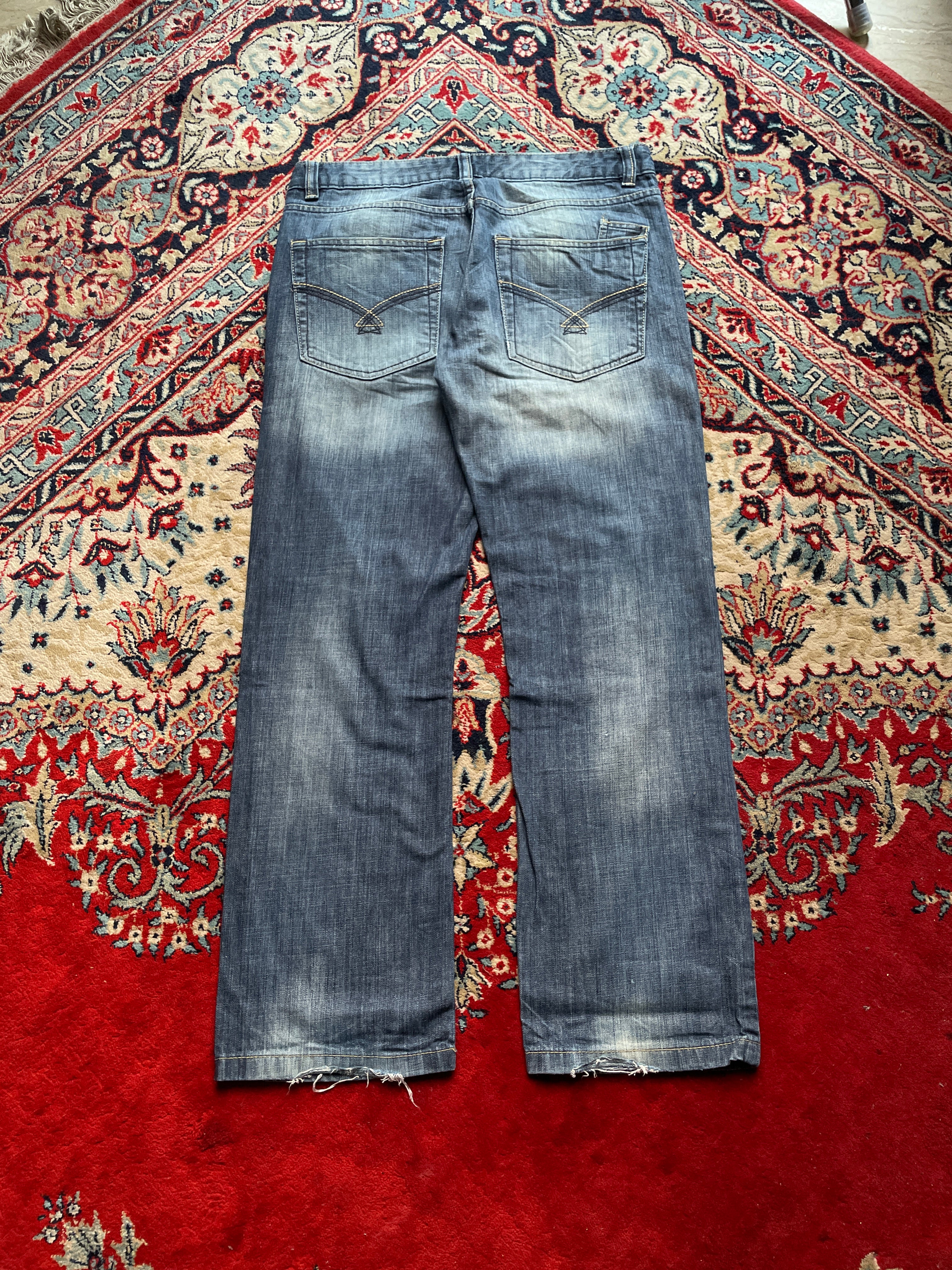 VINTAGE WASHED STRAIGHT FIT DARK BLUE JEANS - 32
