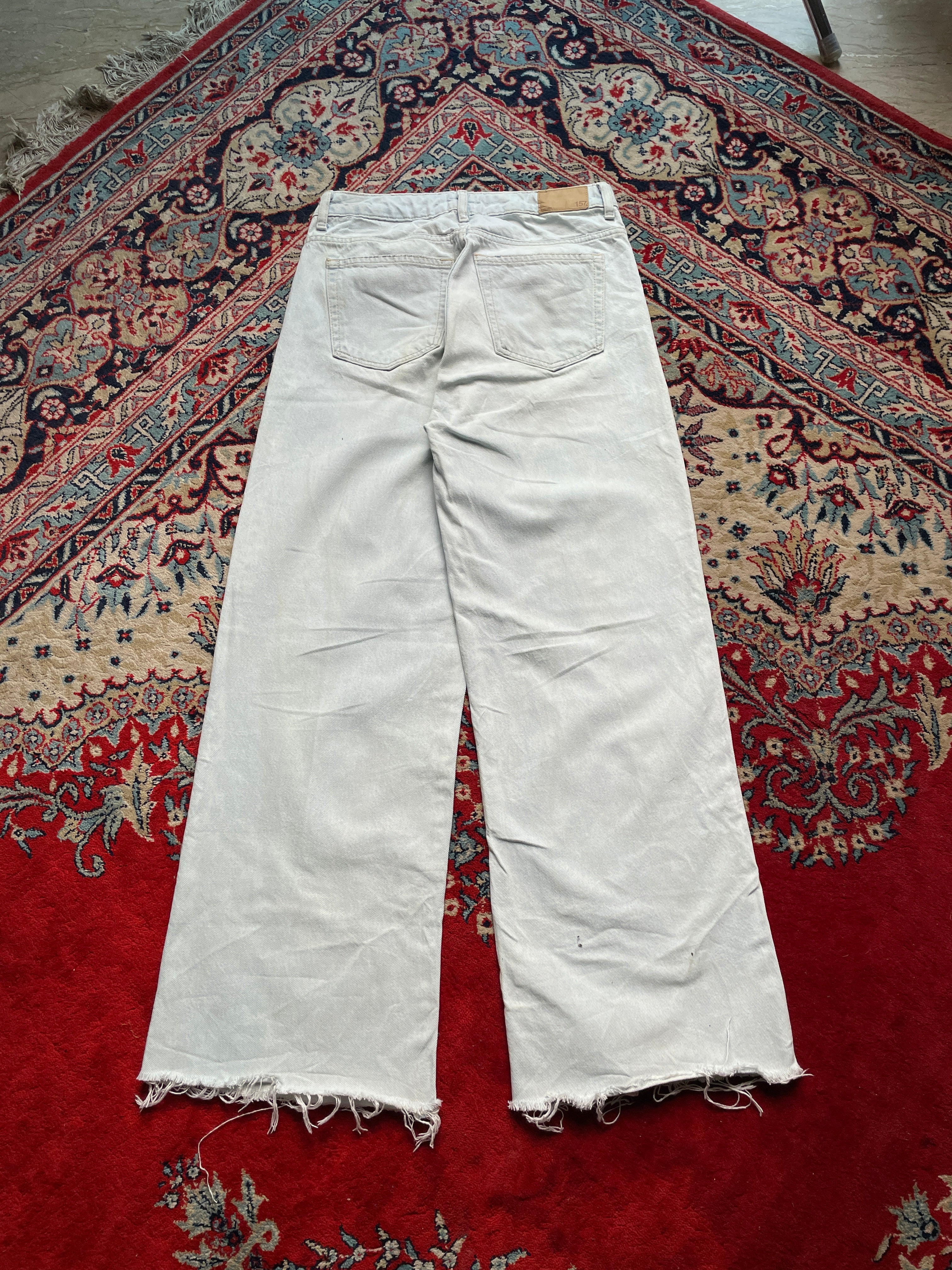 Lager 157 Boulevard Light Wash High Waisted Raw Hem JEANS - 28