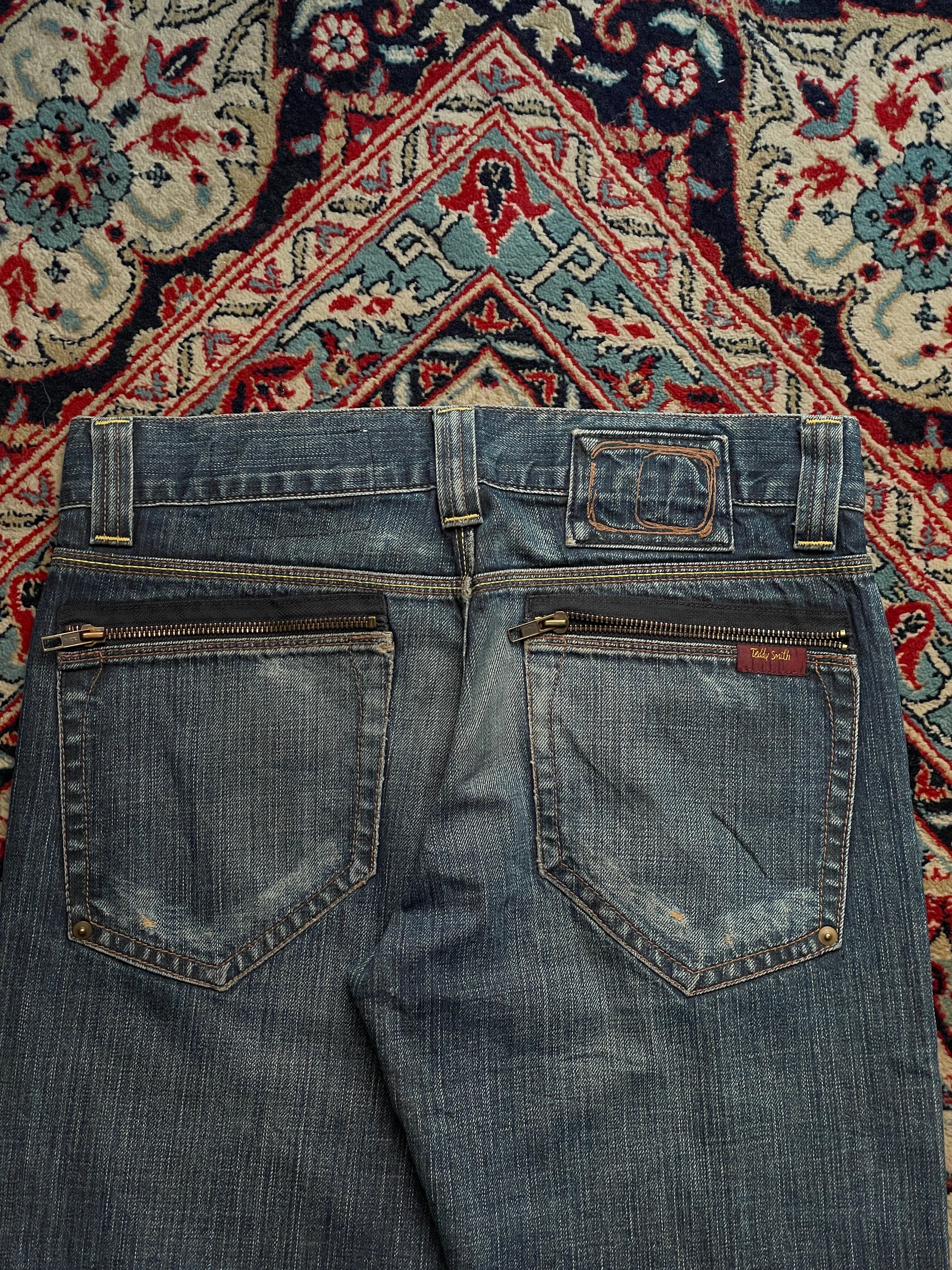 Vintage Teddy Smith Streetwear WASHED BLUE BOOTCUT JEANS - 30