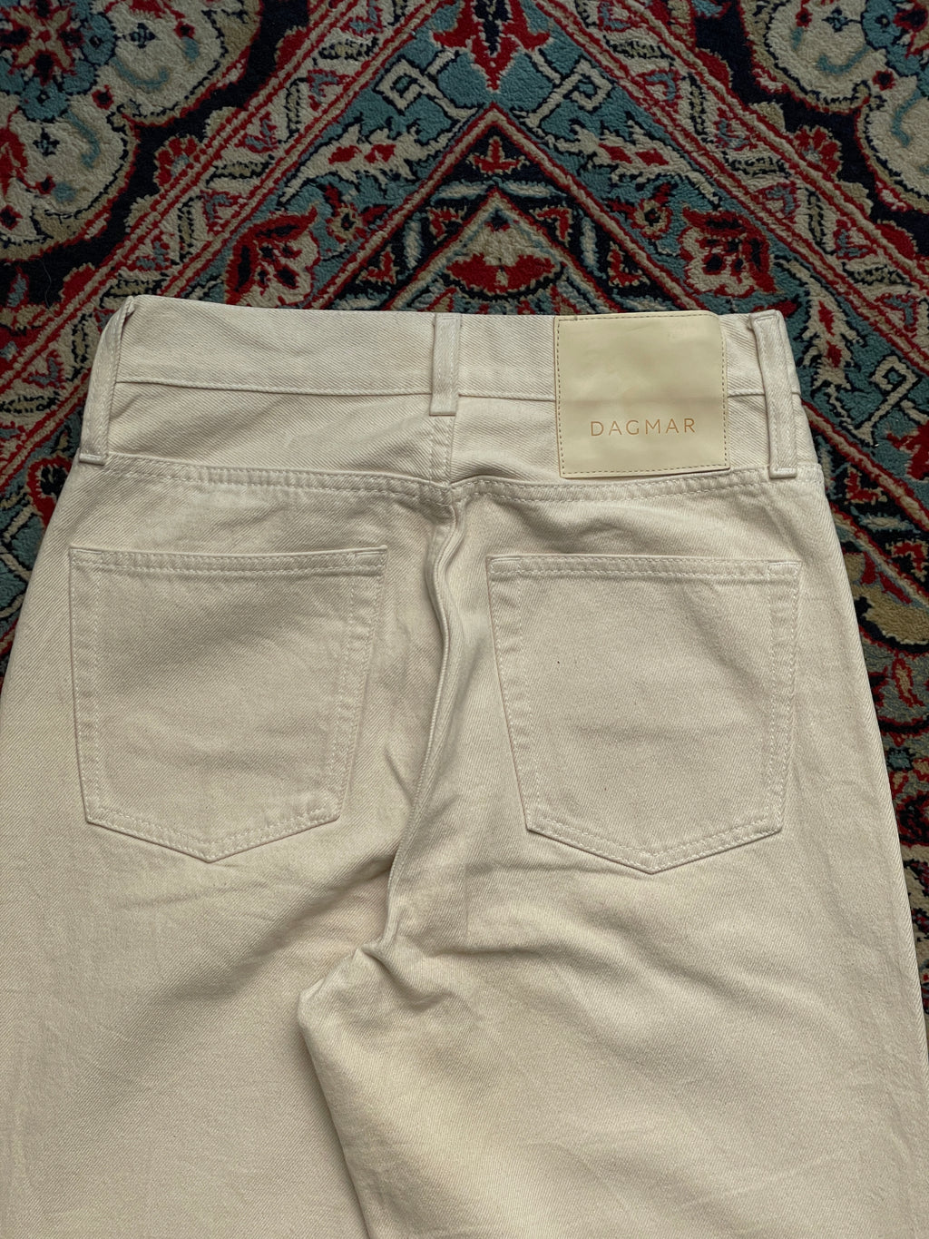 HOUSE OF DAGMAR OFF WHITE CREAM BAGGY FIT DENIM PANTS - 26