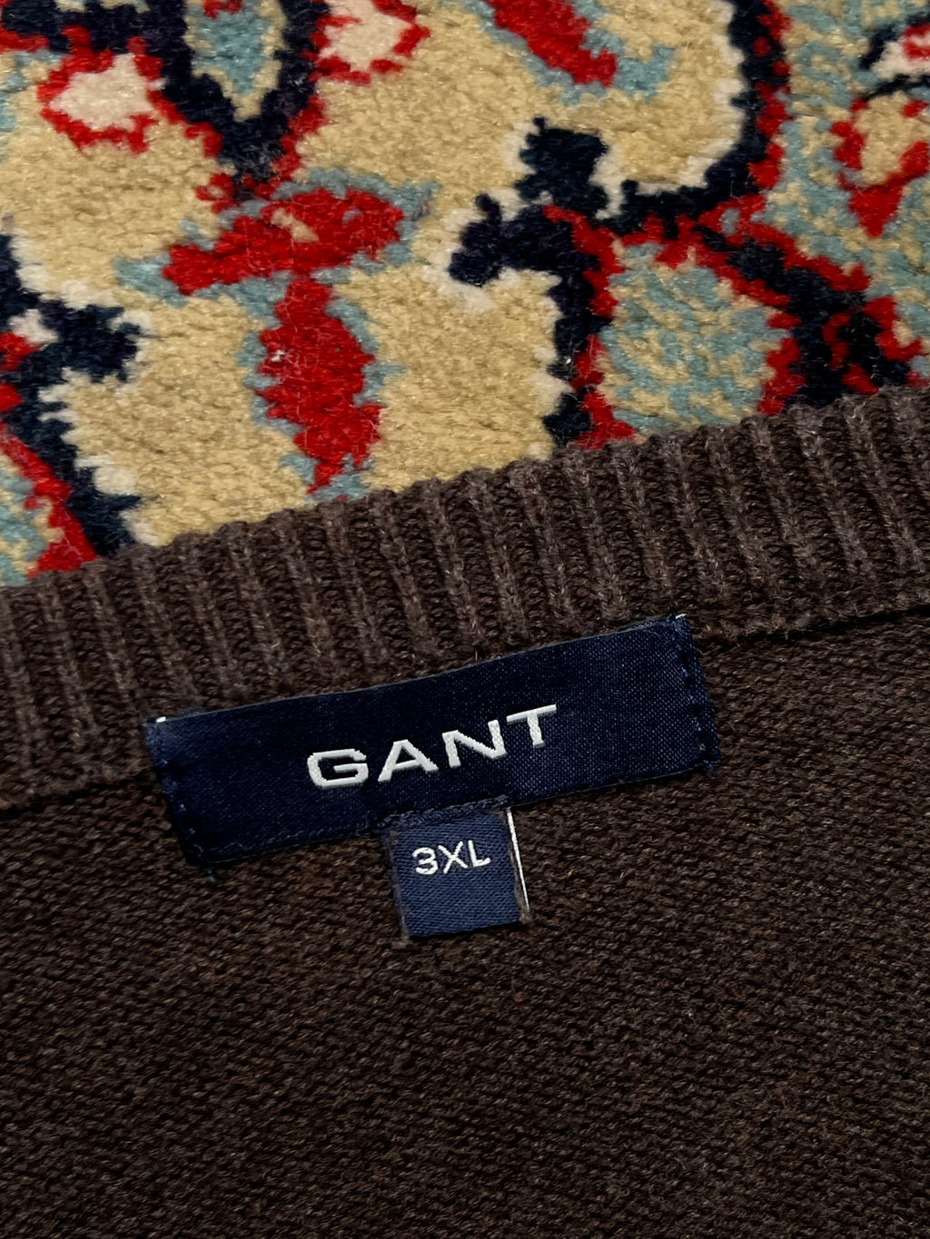 GANT Brown Cotton Embroidered Logo V-Neck Sweater - XL
