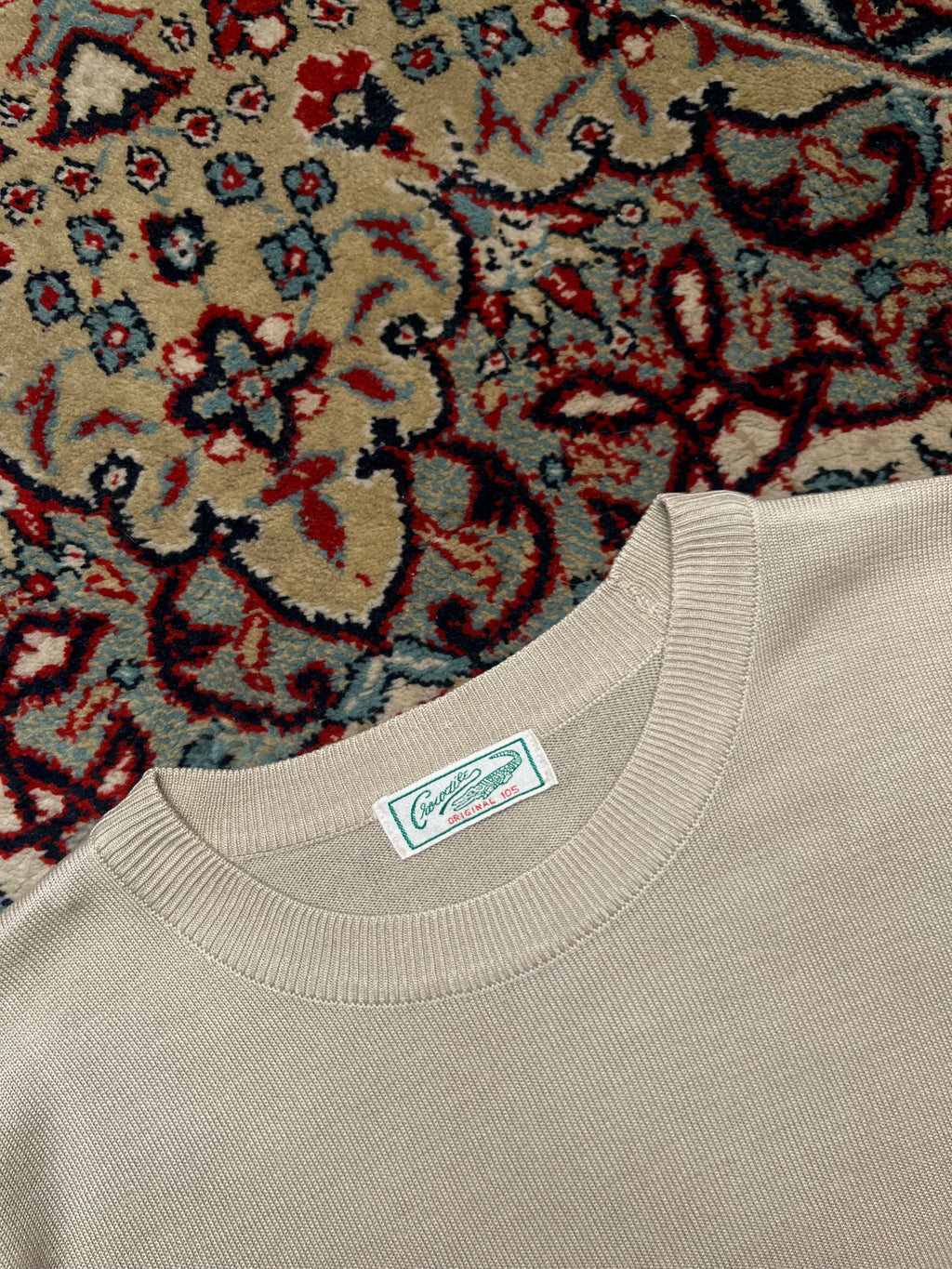 Vintage Crocodile Beige Fine Knit Embroidered Sweater - L