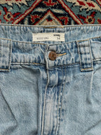 SINSAY HIGH WAISTED LIGHT WASH DENIM PLEATED BAGGY JEANS - 26