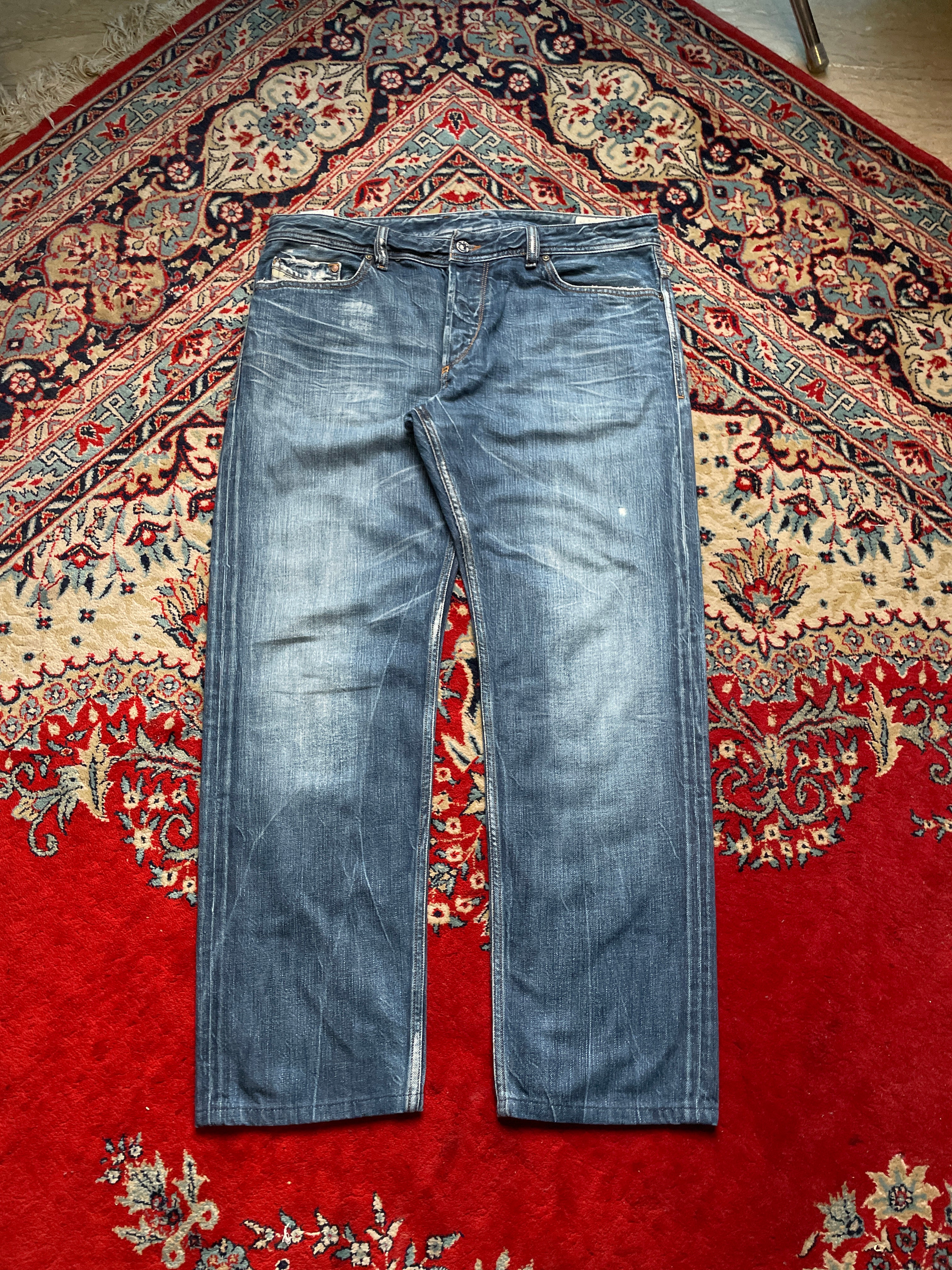 DIESEL KOOTLER WASHED BLUE STRAIGHT FIT JEANS - 38