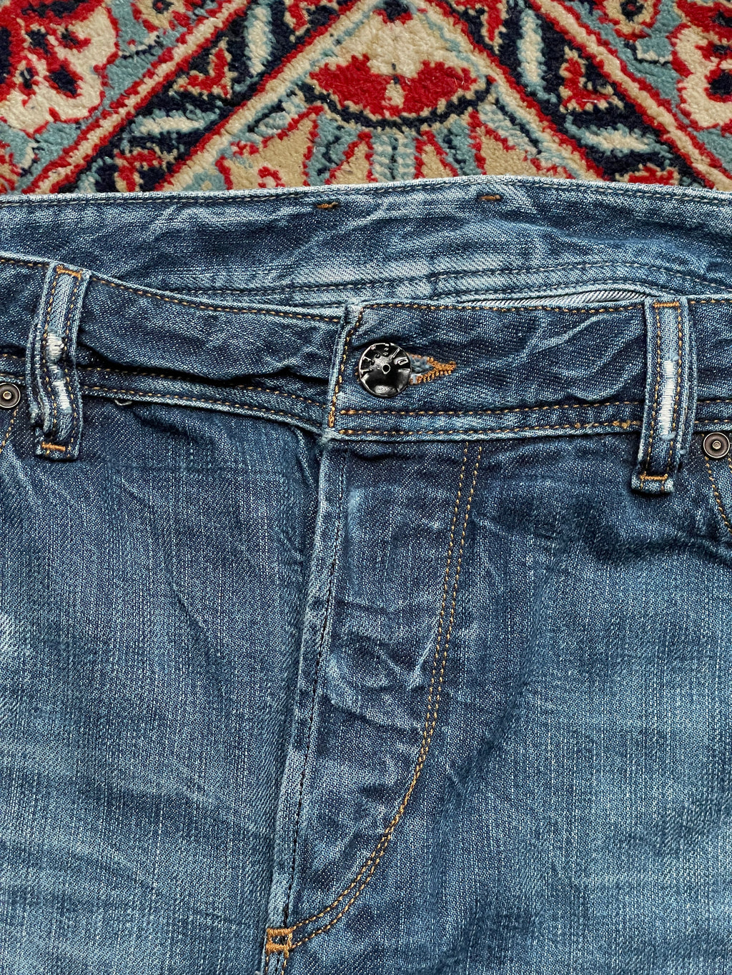 DIESEL KOOTLER WASHED BLUE STRAIGHT FIT JEANS - 38