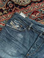 DIESEL KOOTLER WASHED BLUE STRAIGHT FIT JEANS - 38