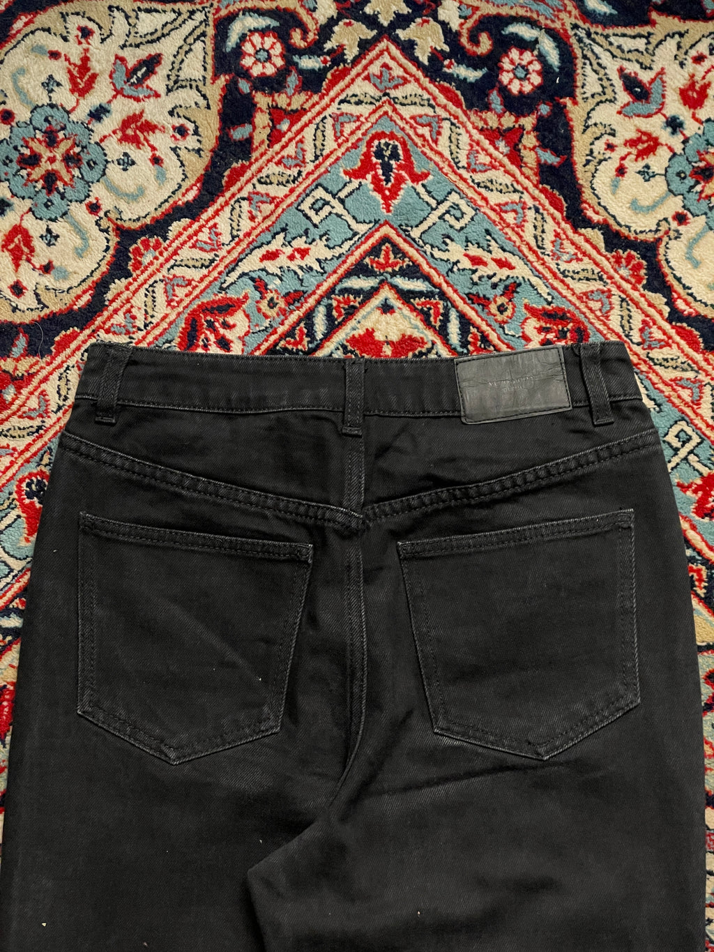 VERO MODA DENIM HIGH WAIST STRAIGHT FIT BLACK JEANS - 26