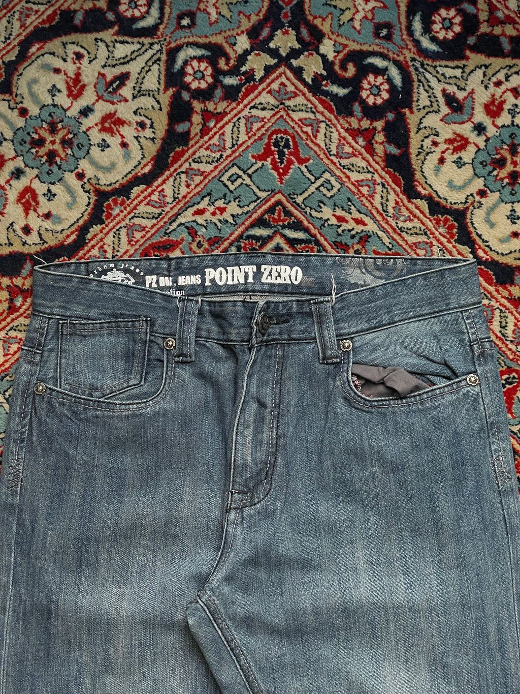 POINT ZERO COLLECTION MEDIUM WASH BOOTCUT JEANS - 32