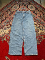 NEVER DENIM LIGHT WASH HIGH WAIST JEANS