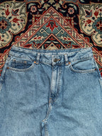 NEVER DENIM LIGHT WASH HIGH WAIST JEANS