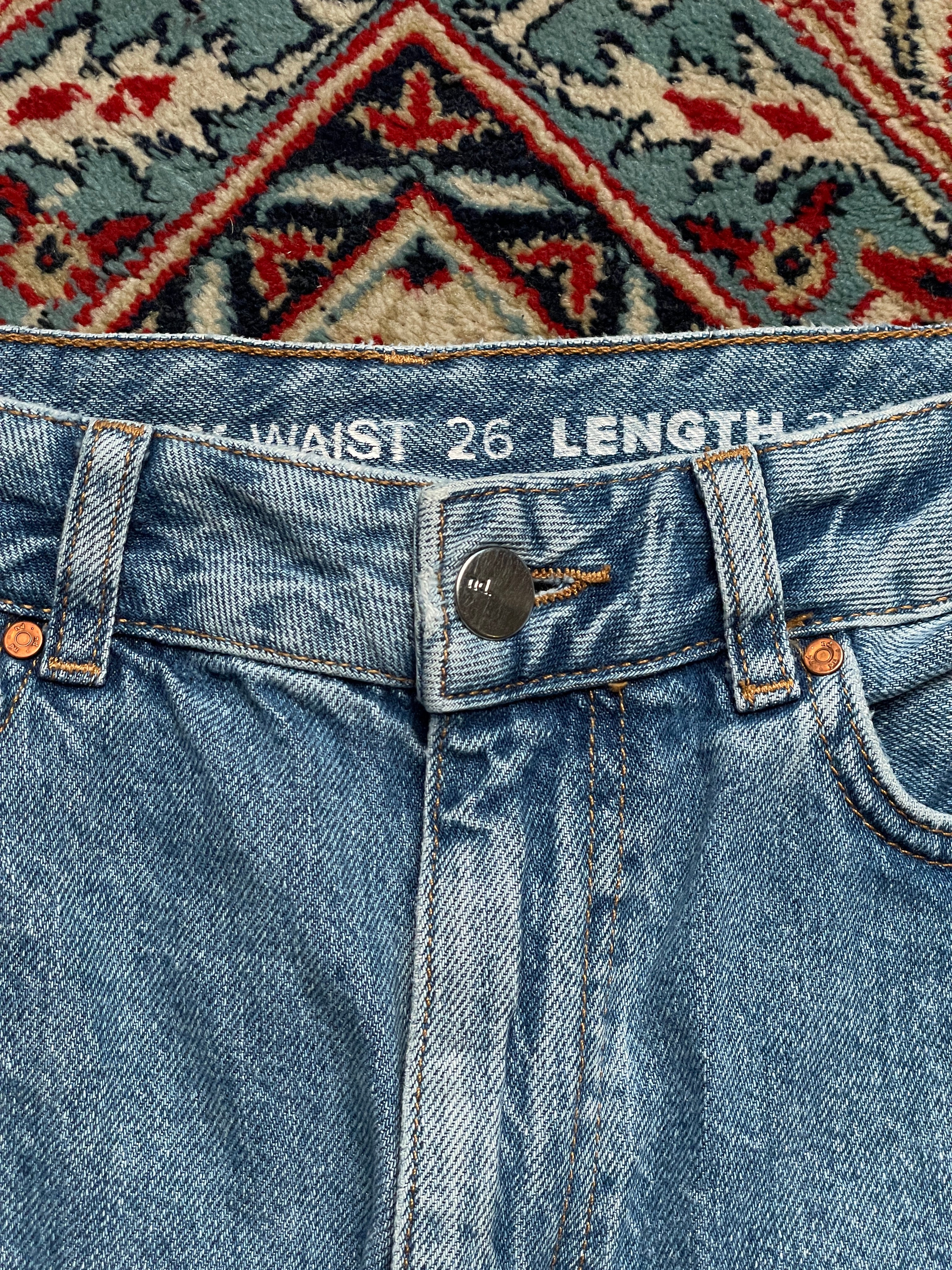 NEVER DENIM LIGHT WASH HIGH WAIST JEANS