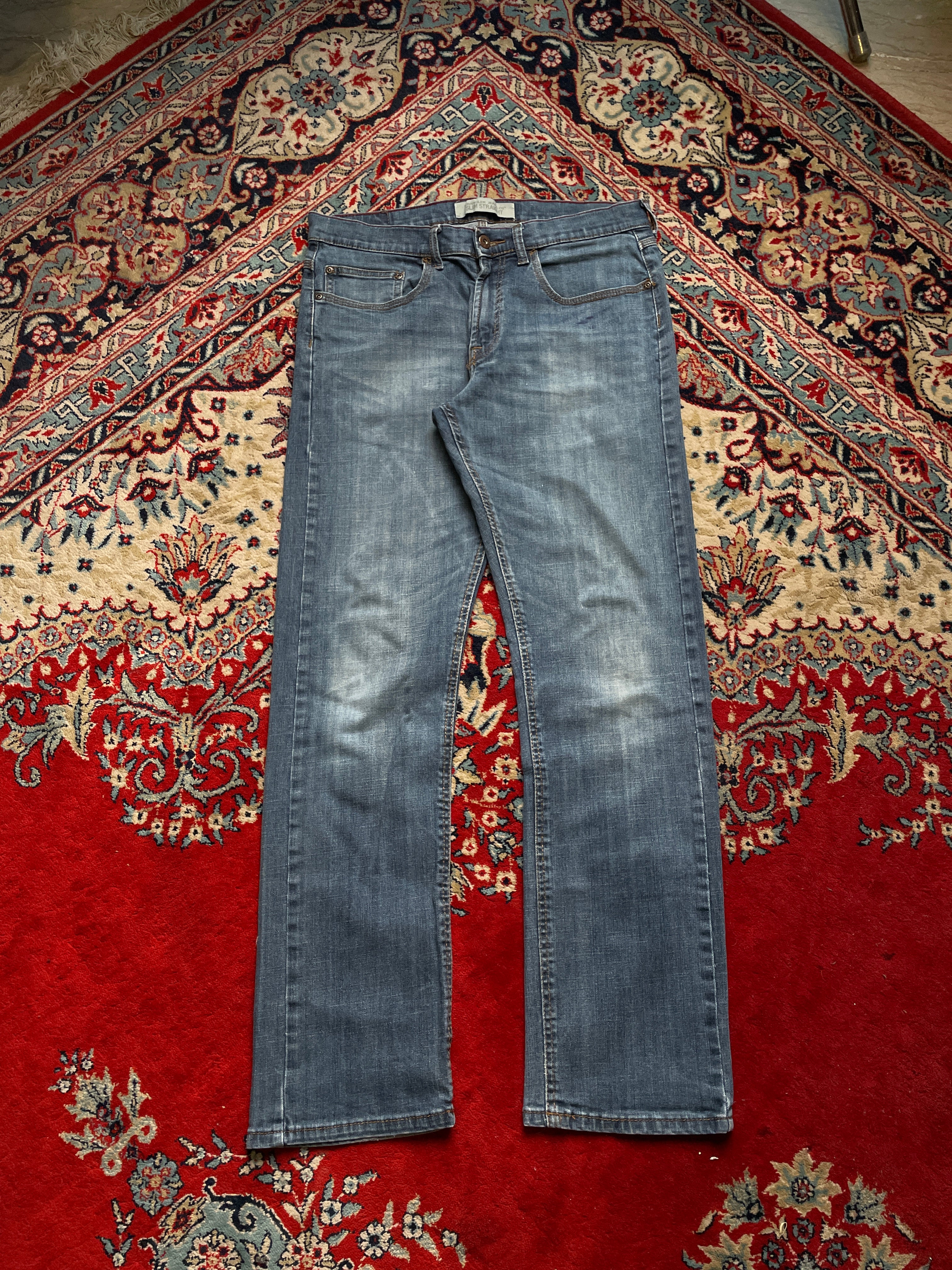 WRANGLER JEANS CO STRAIGHT-BOOTCUT MEDIUM WASH BLUE JEANS - 32