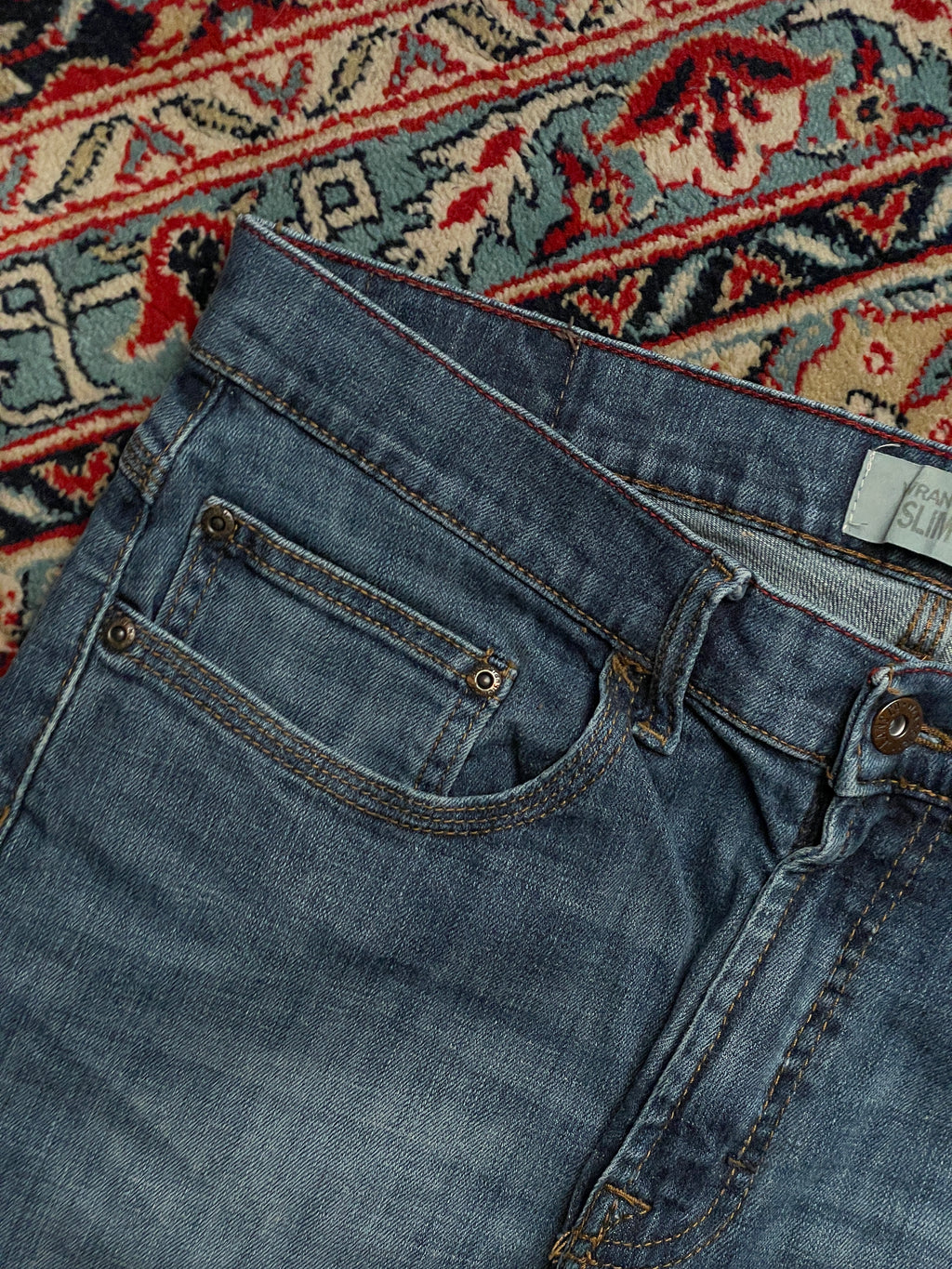 WRANGLER JEANS CO STRAIGHT-BOOTCUT MEDIUM WASH BLUE JEANS - 32