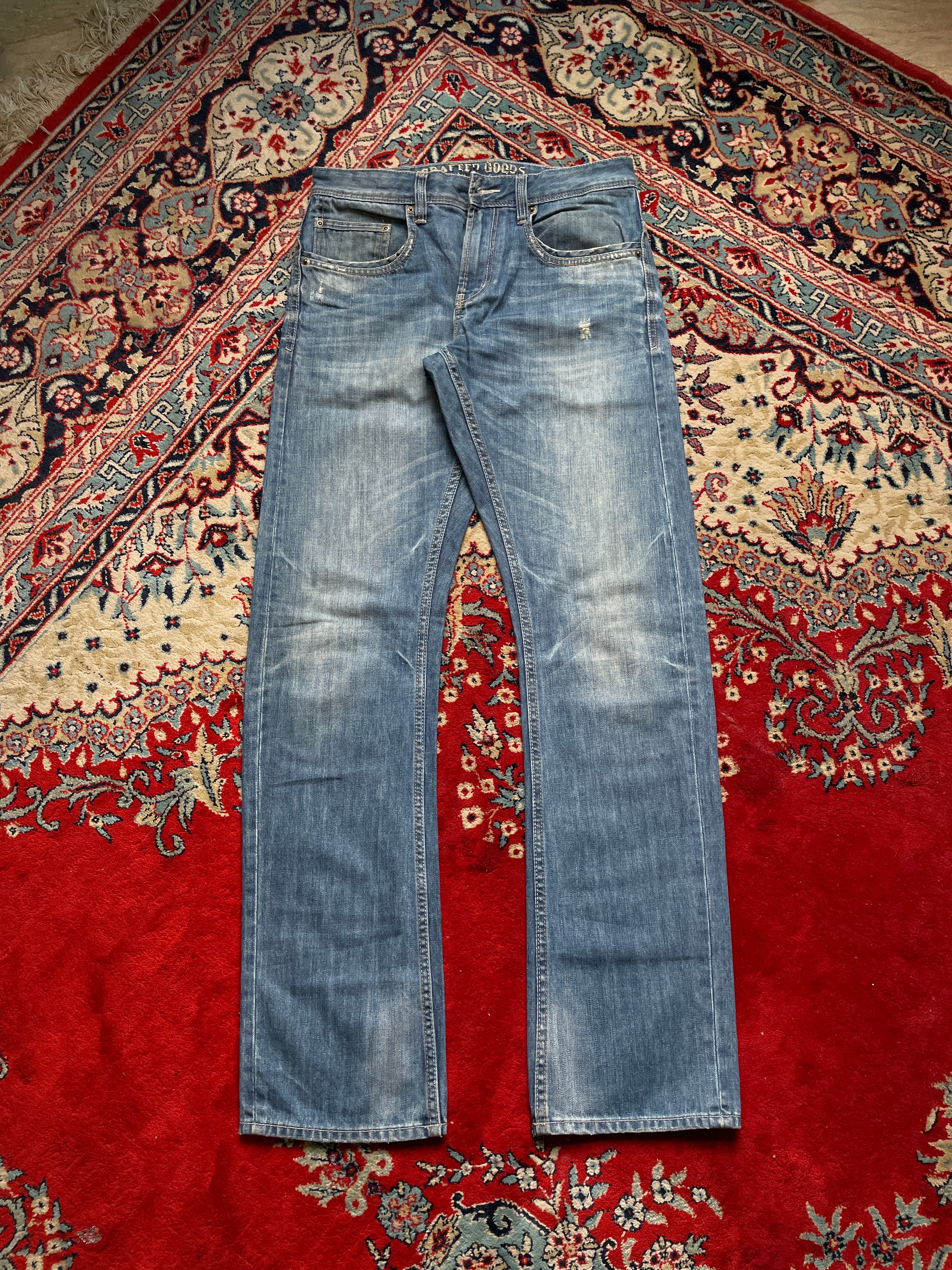 Vintage Crafted Goods Washed Distressed Straight FIT JEANS - 32