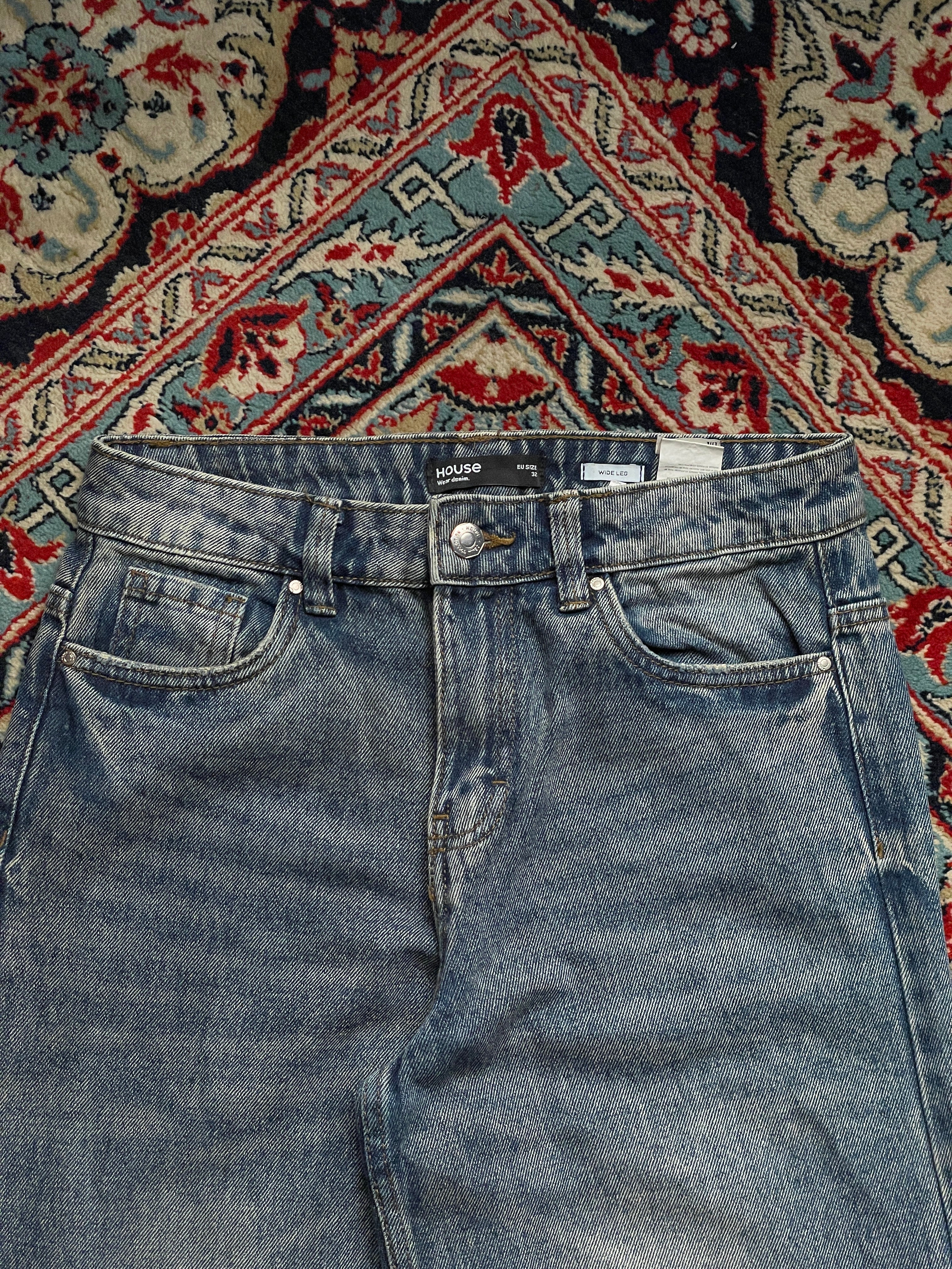 HOUSE LIGHT WASH STREETWEAR DENIM JEANS