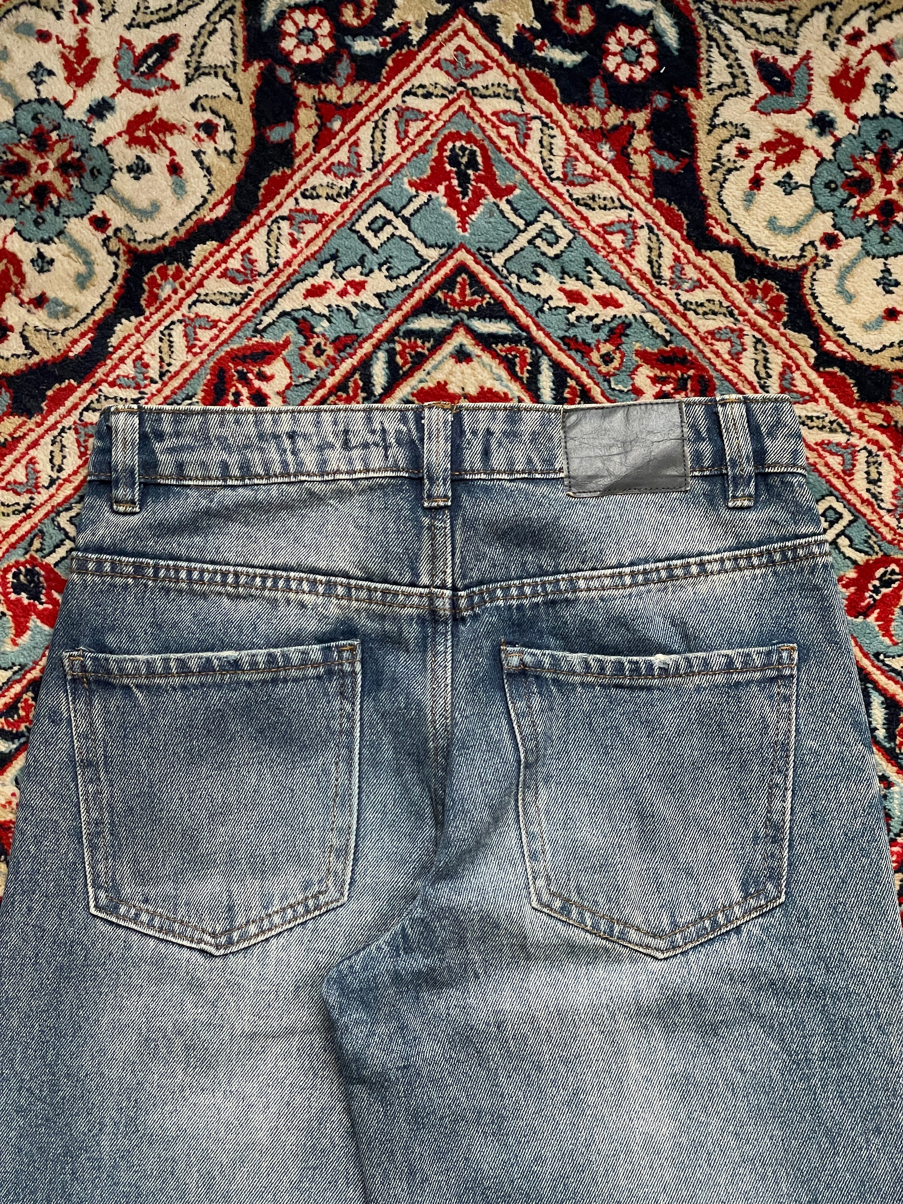 HOUSE LIGHT WASH STREETWEAR DENIM JEANS