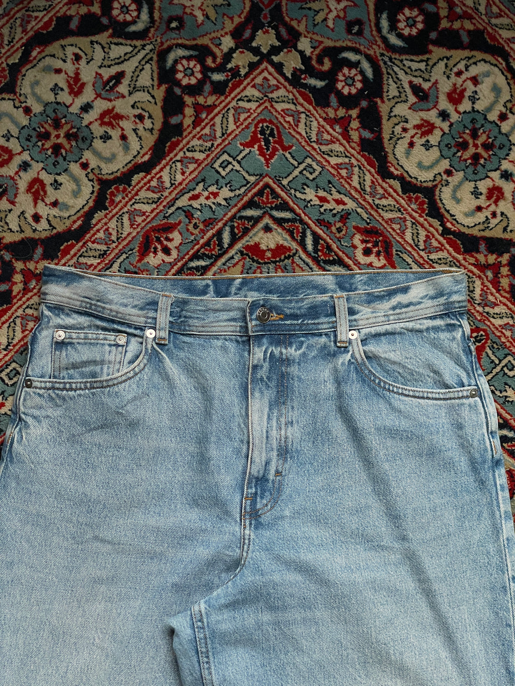 ARKET LIGHT WASH SUPER BAGGY DENIM JEANS - 32