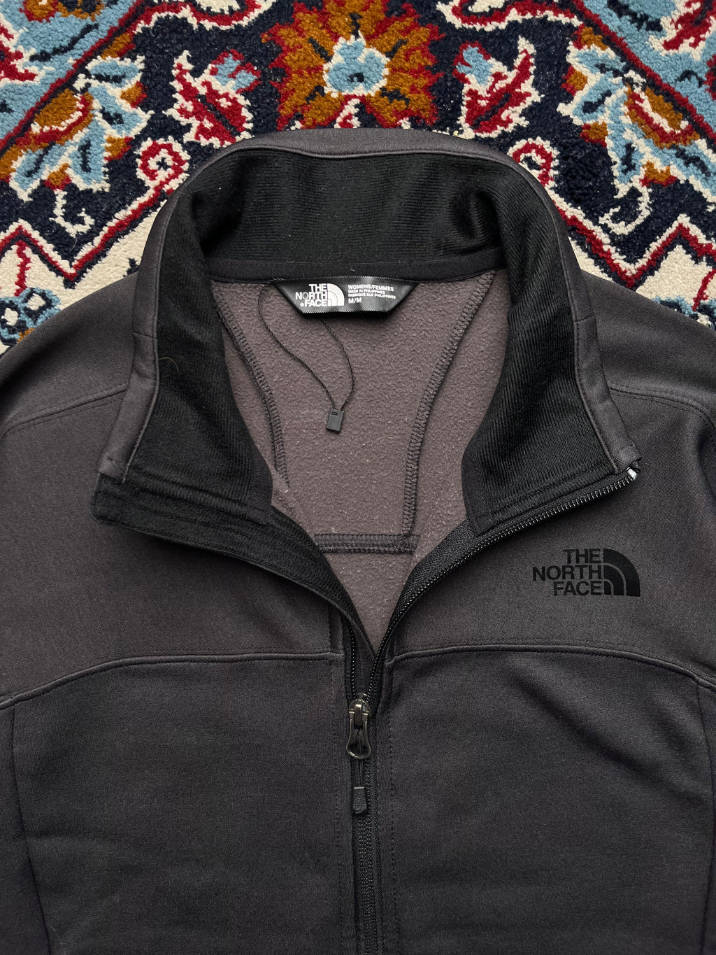 The North Face Women Dark Grey Fleece Jacket - M