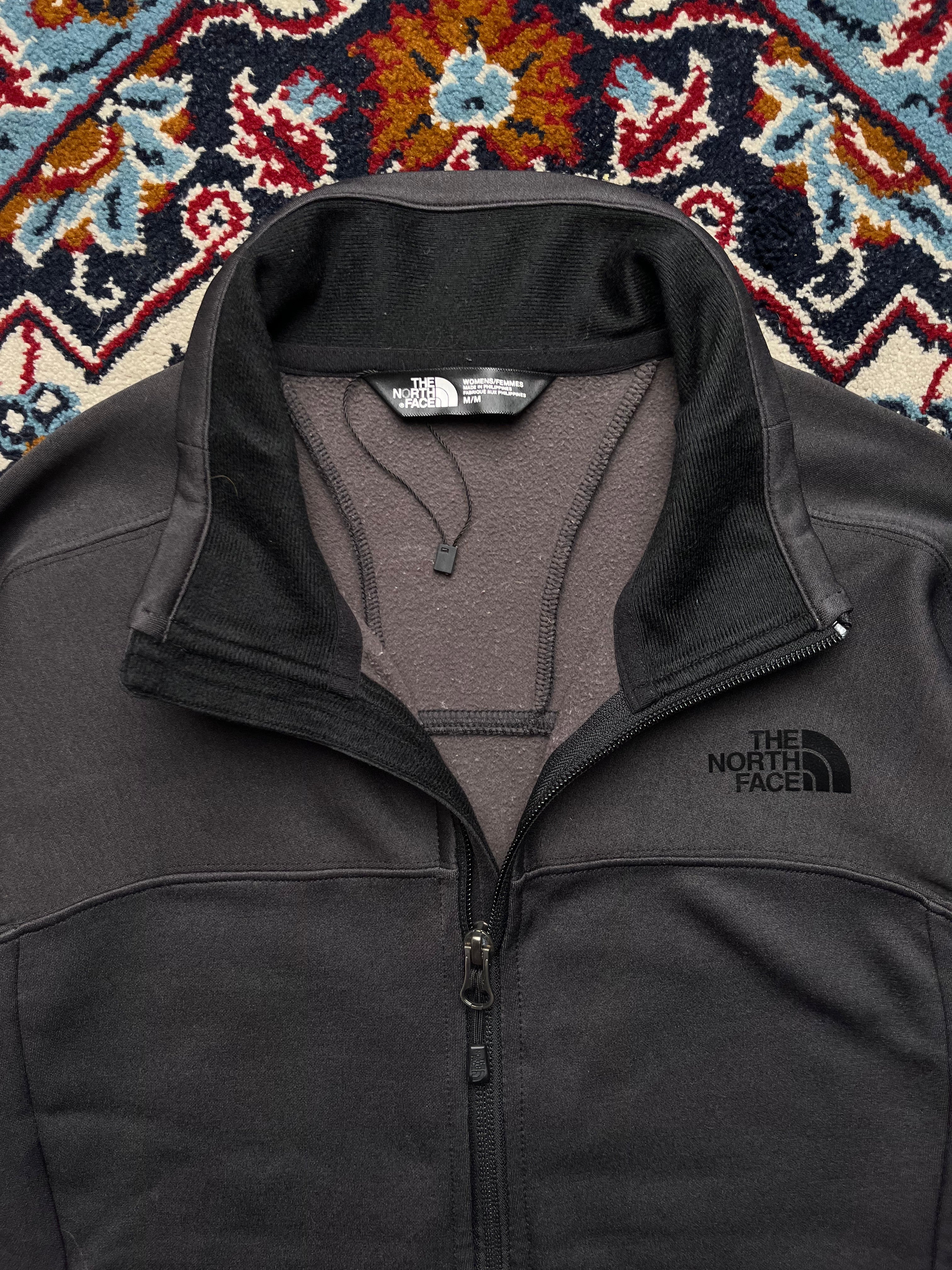 The North Face Women Dark Grey Fleece Jacket - M