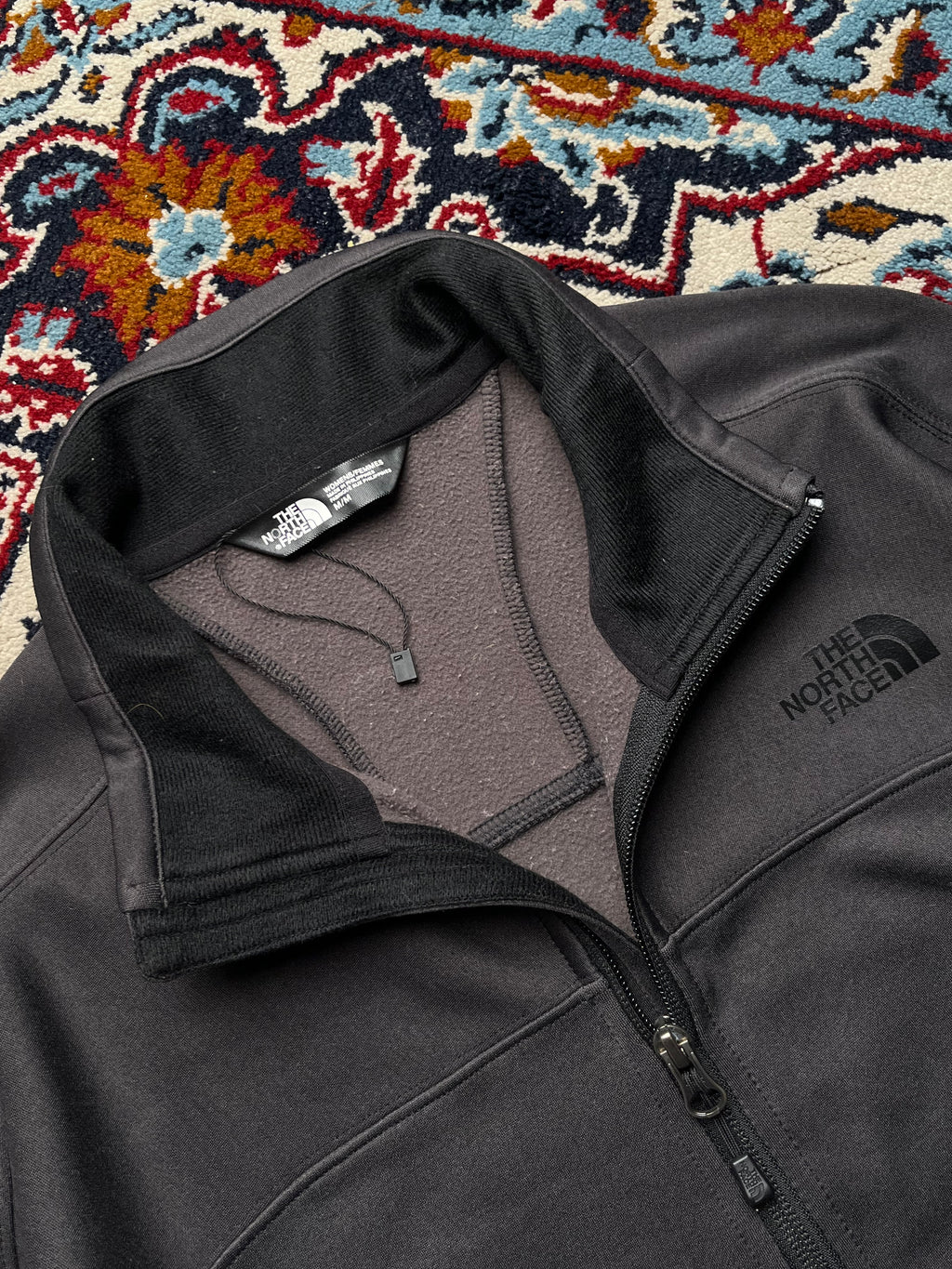 The North Face Women Dark Grey Fleece Jacket - M