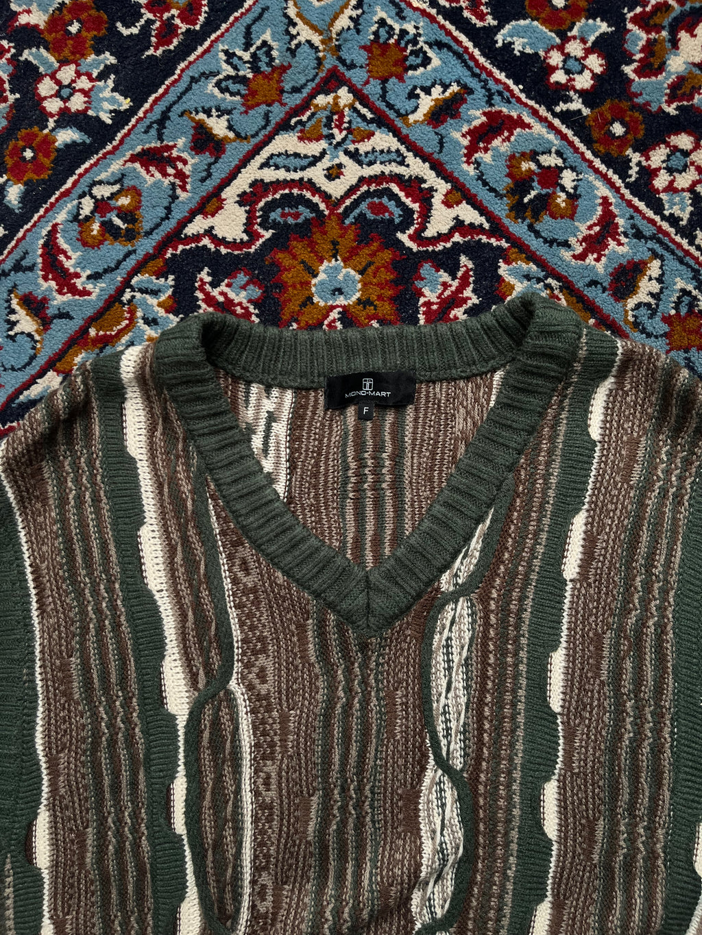 MONO-MART 3D Textured Multi Pattern V-Neck Sleeveless Sweater - XL