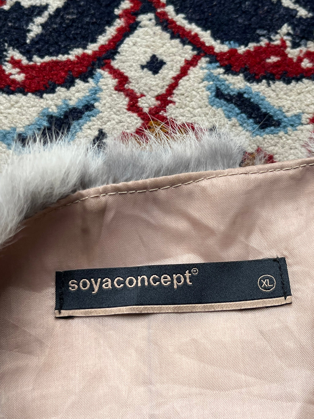 Soyaconcept Womens ORIGINAL RABBIT Fur Vest - L