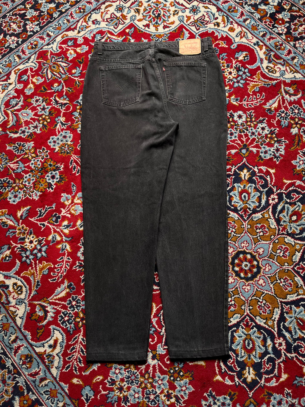 Vintage Levi's 550 Relaxed Fit Black Washed Heavyweight JEANS - 36