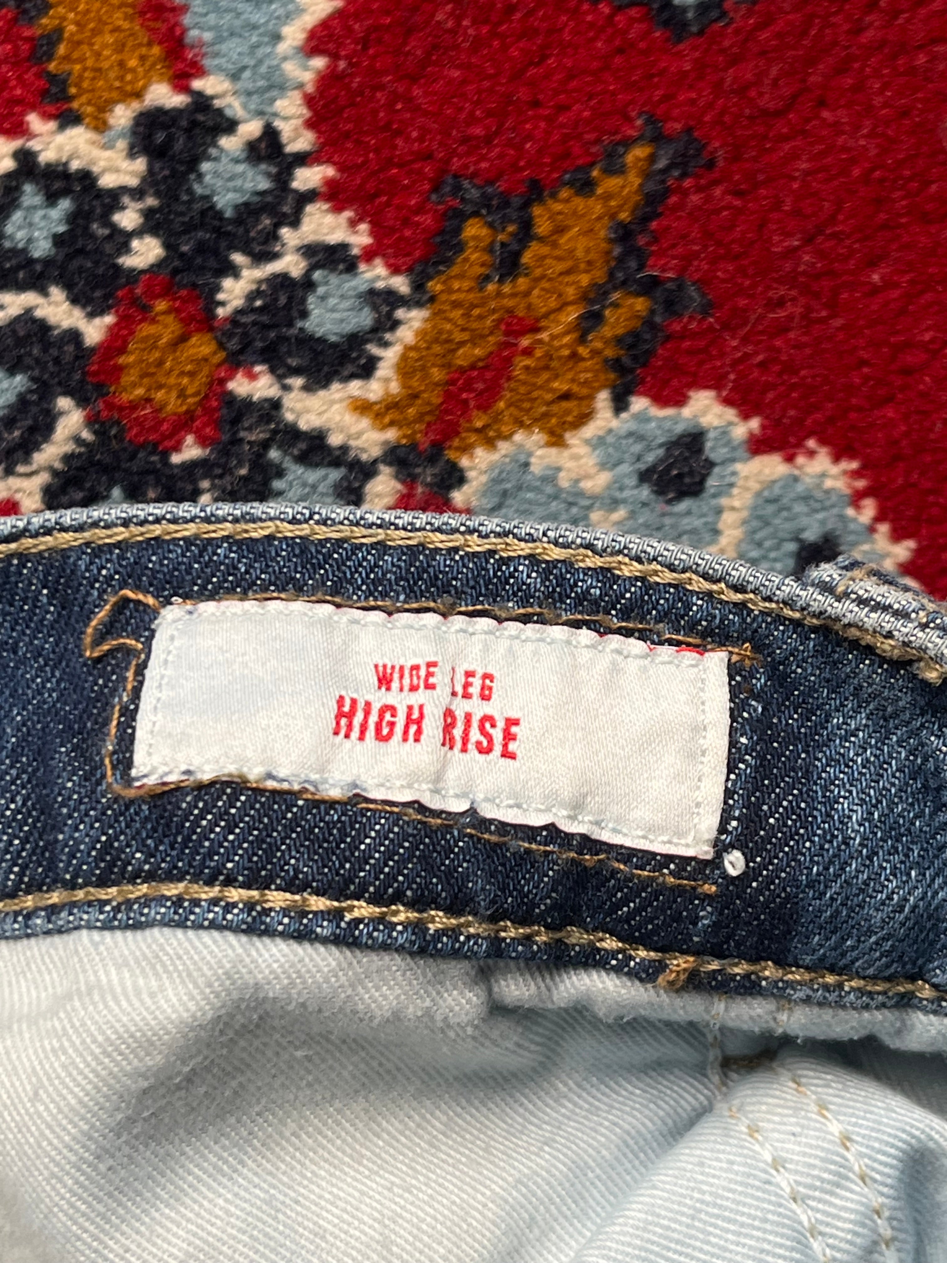 Lucky Brand High Rise Wide Fit Medium Washed JEANS - 32
