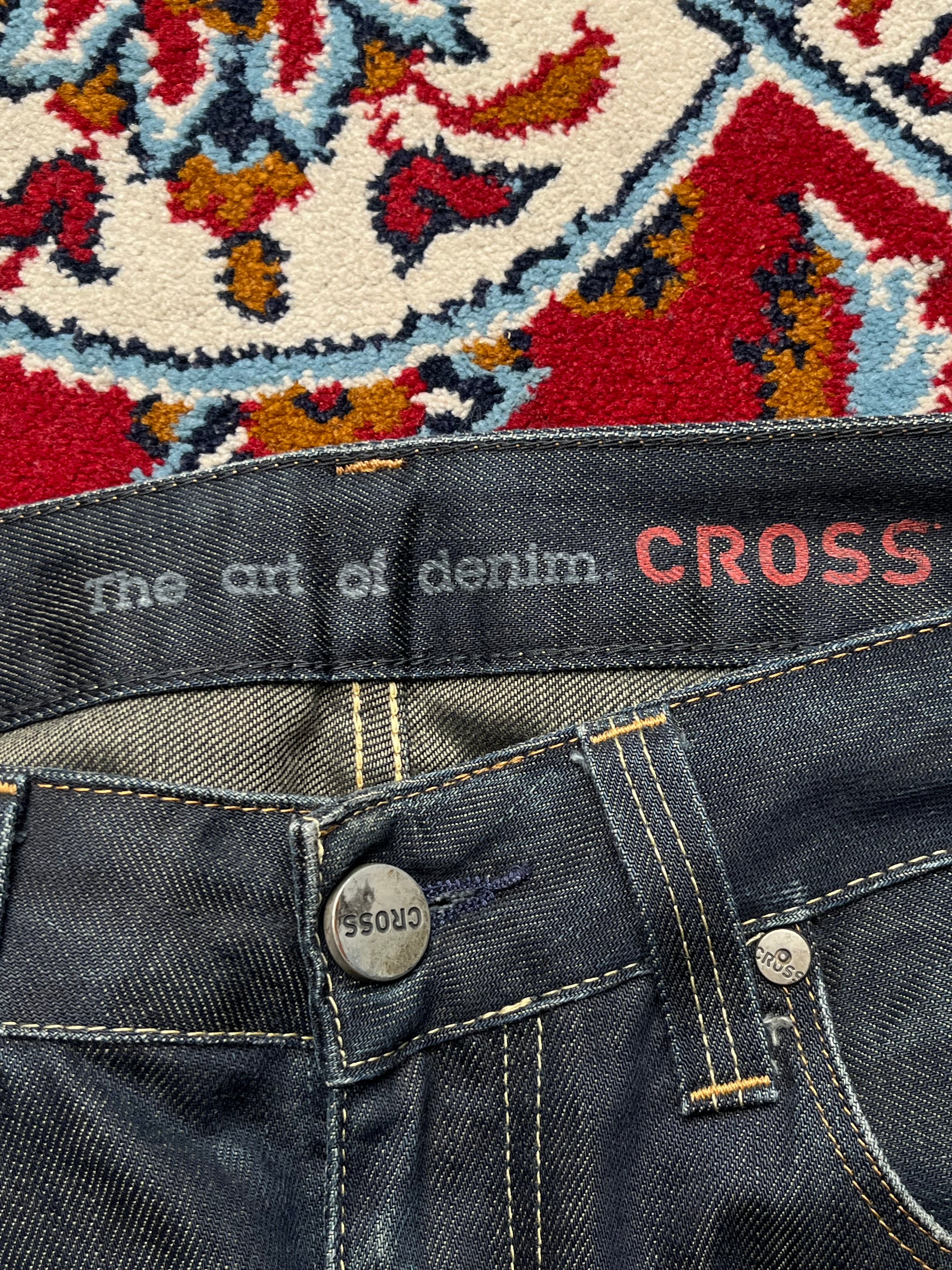 Cross Jeanswear Co. Dark Washed Straight Fit JEANS - 32