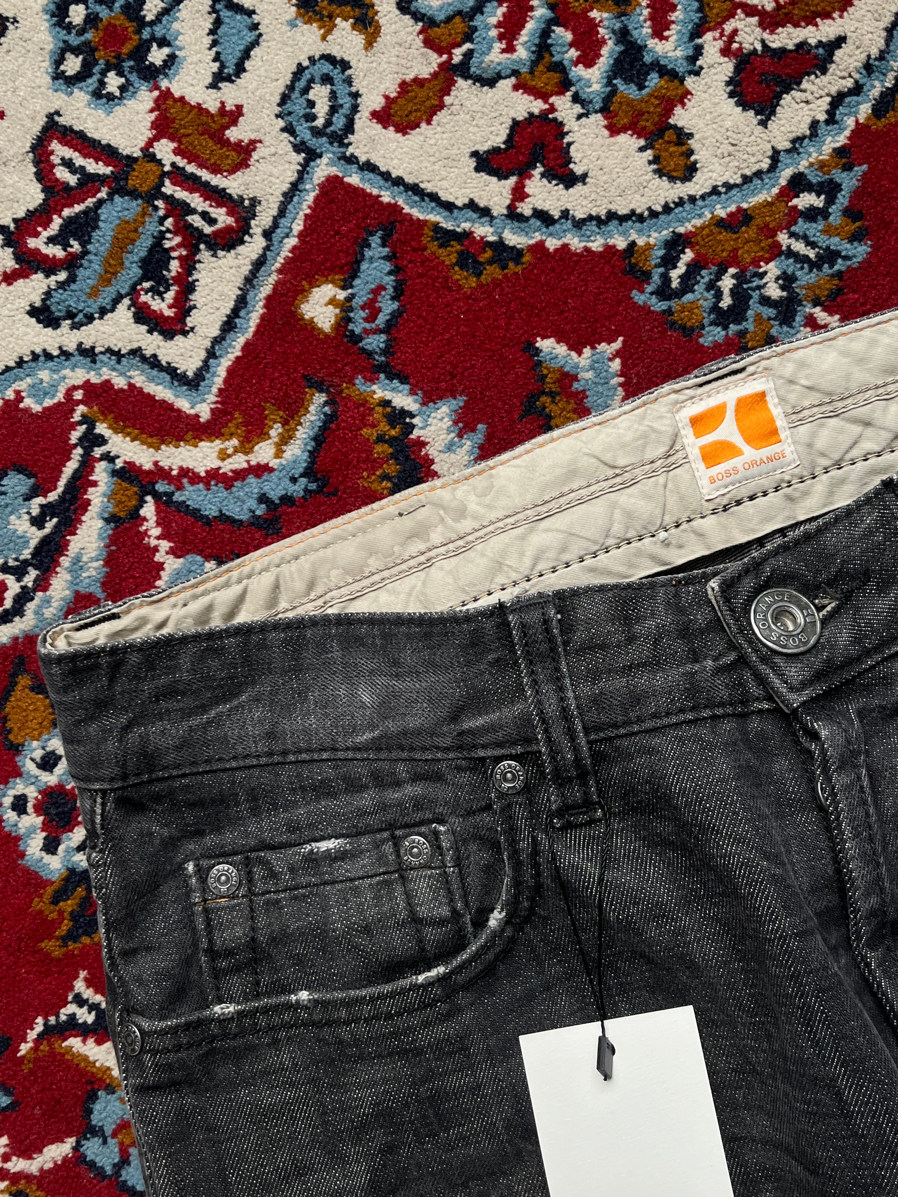 Boss Orange Faded Charcoal Straight Fit JEANS - 32