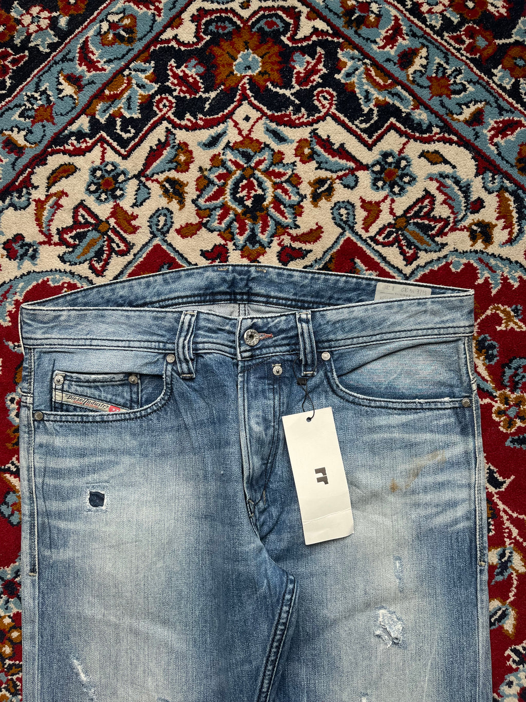 Diesel Safado Regular Straight Fit Light Washed Distressed JEANS - 34