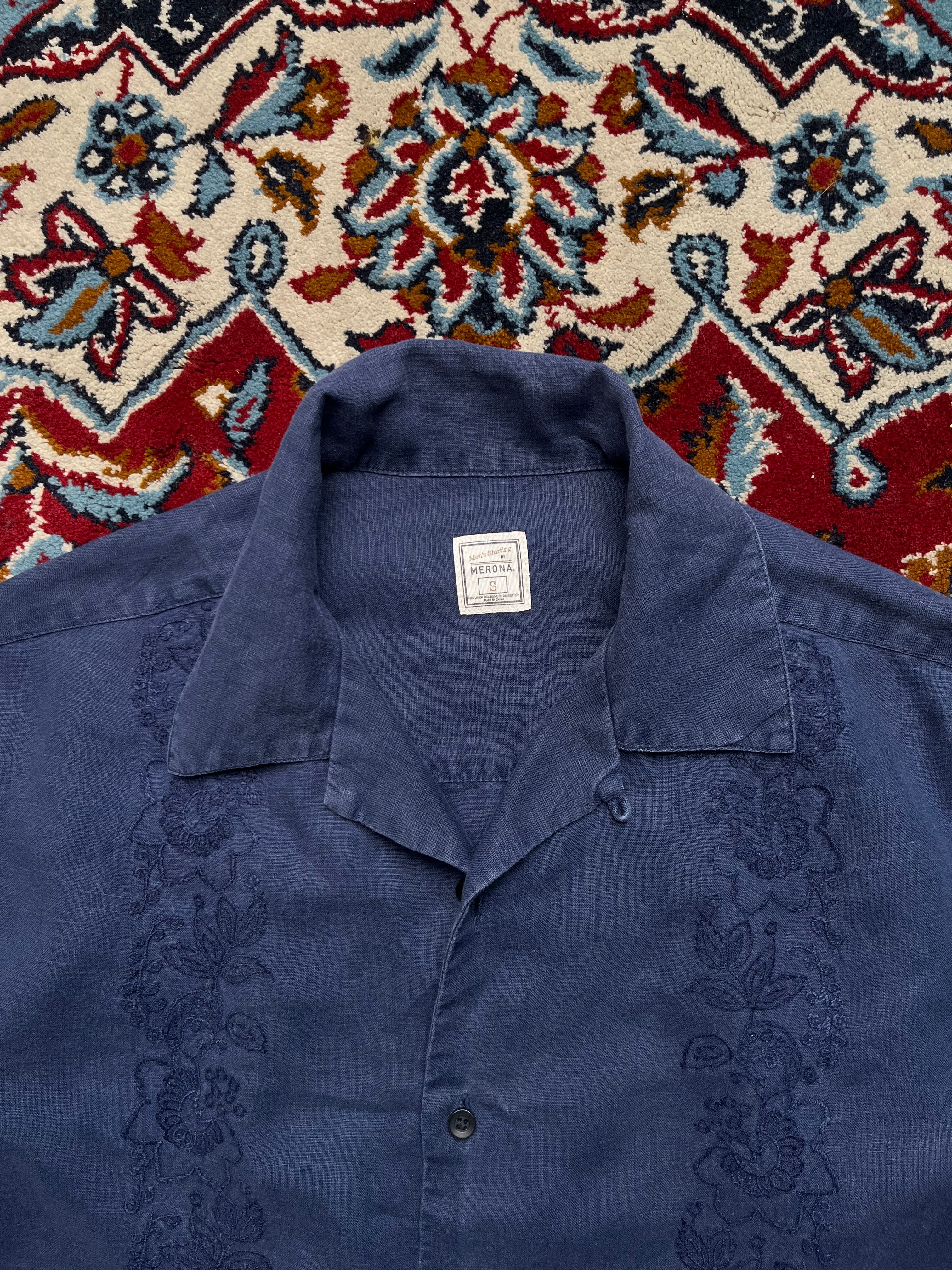 MERONA BLUE EMBROIDRED LINEN BUTTON DOWN SHIRT - M