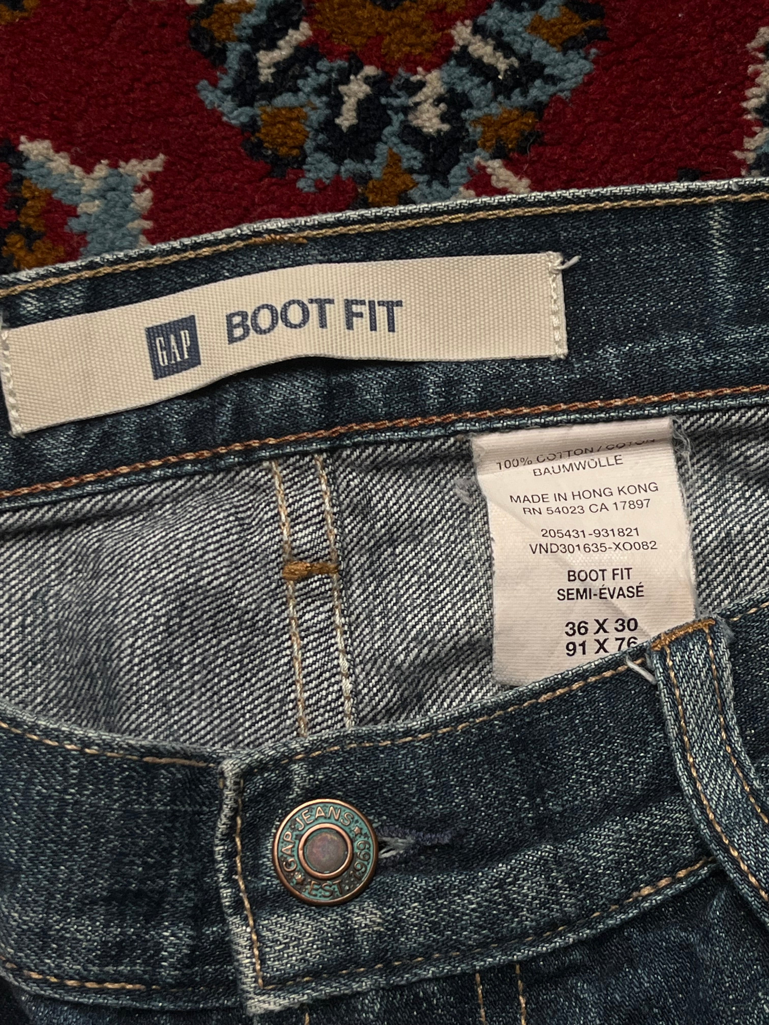 GAP Boot Cut Medium Washed Faded JEANS - 34