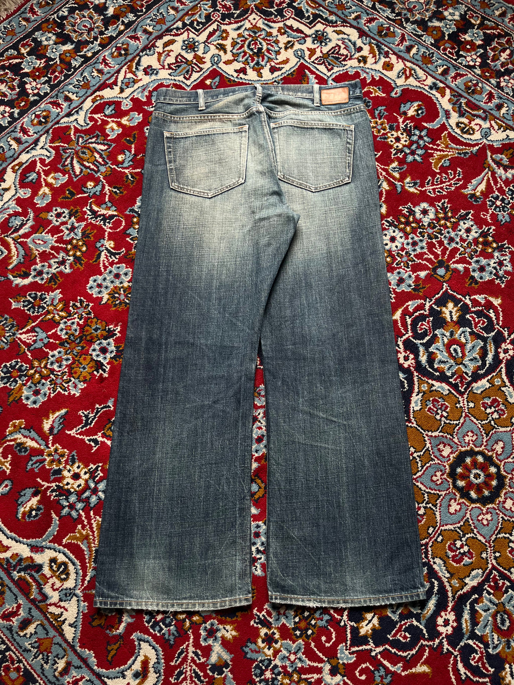 GAP Boot Cut Medium Washed Faded JEANS - 34