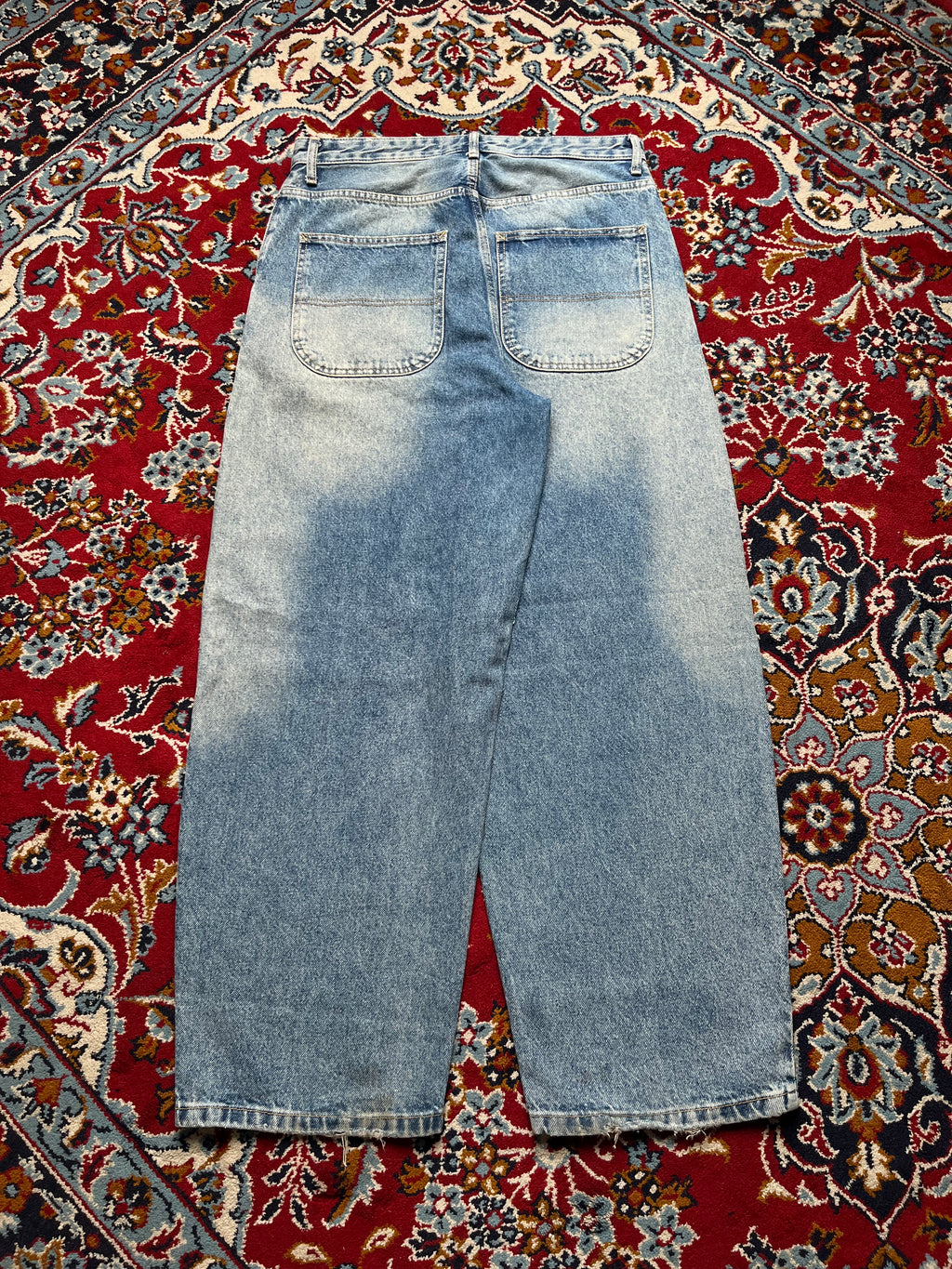 Bershka Light Washed Baggy Fit Streetwear Faded JEANS - 32