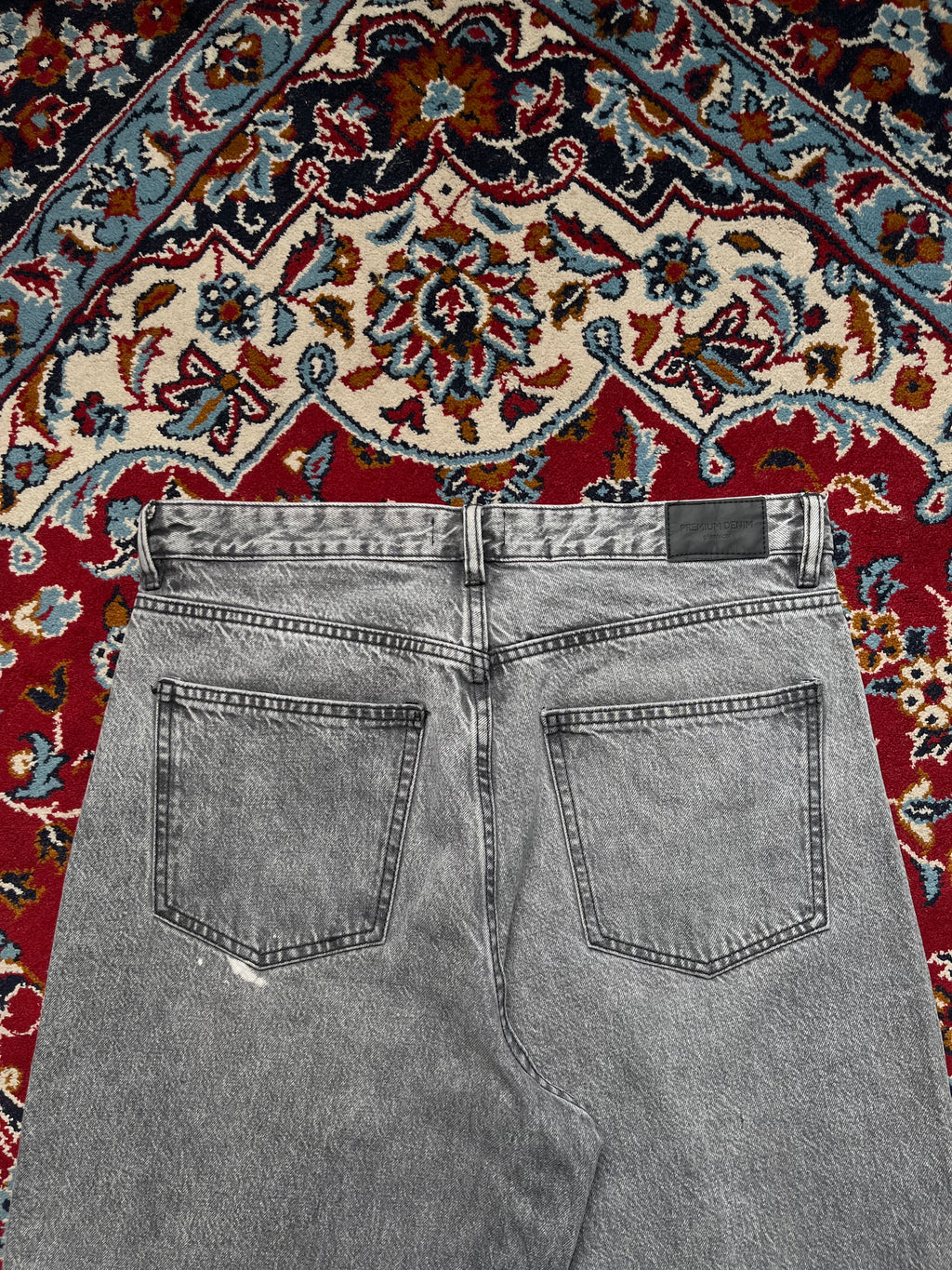 Gina Tricot Grey Acid Washed Baggy Fit JEANS - 34