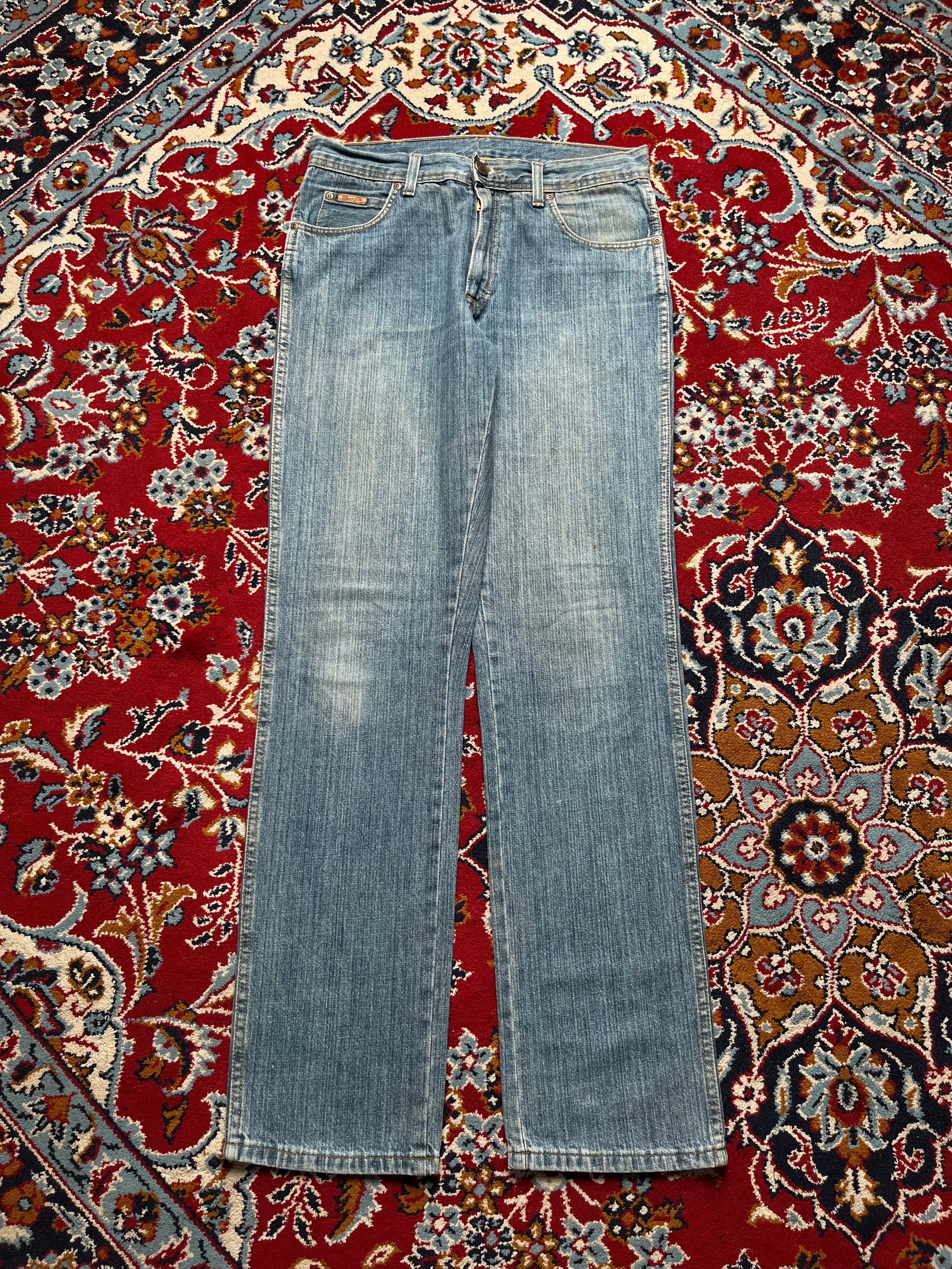 Wrangler Authentics Straight Fit Light Washed Jeans - 30