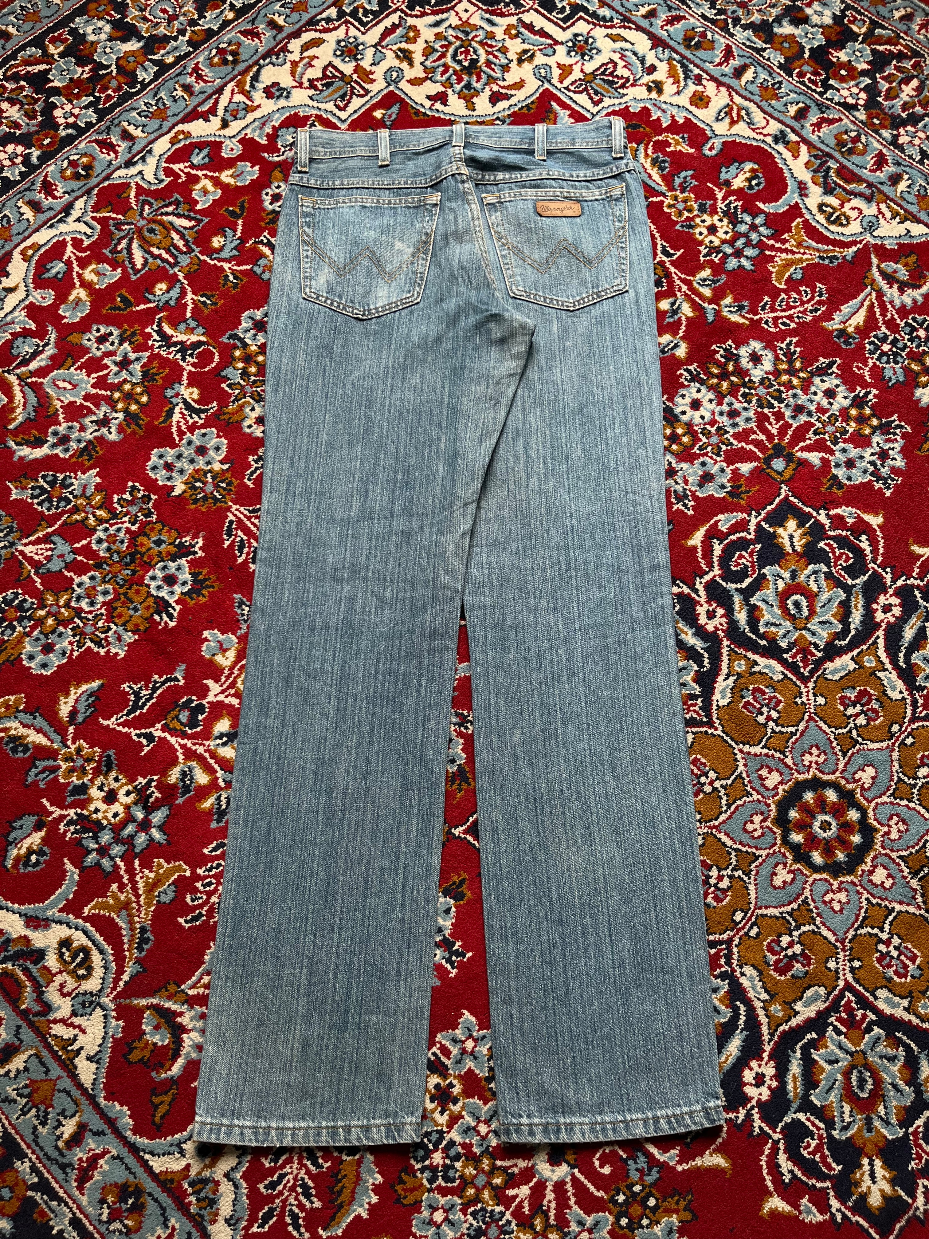 Wrangler Authentics Straight Fit Light Washed Jeans - 30