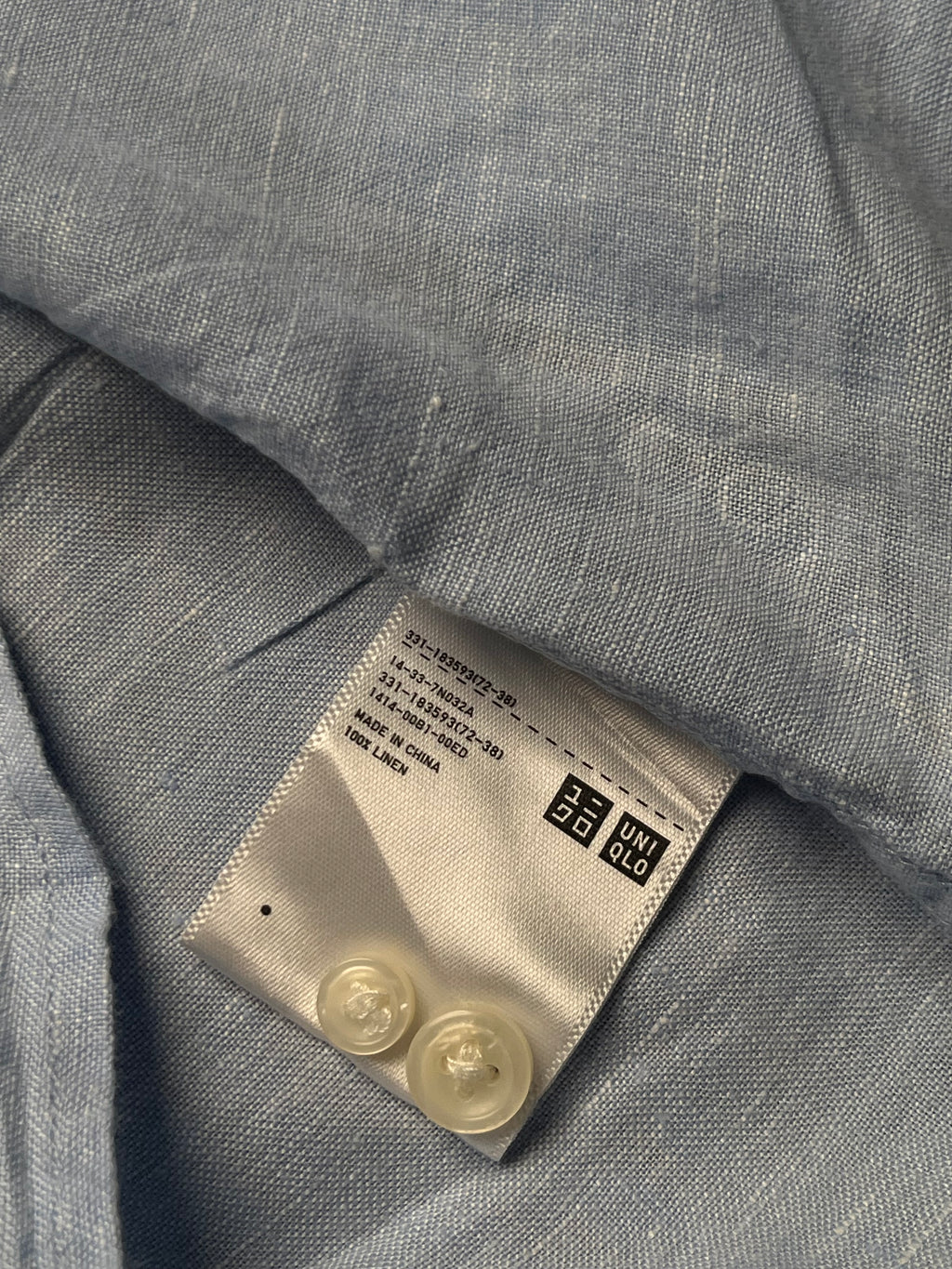 Uniqlo Premium Linen Light Sky Blue Button Down Shirt - S