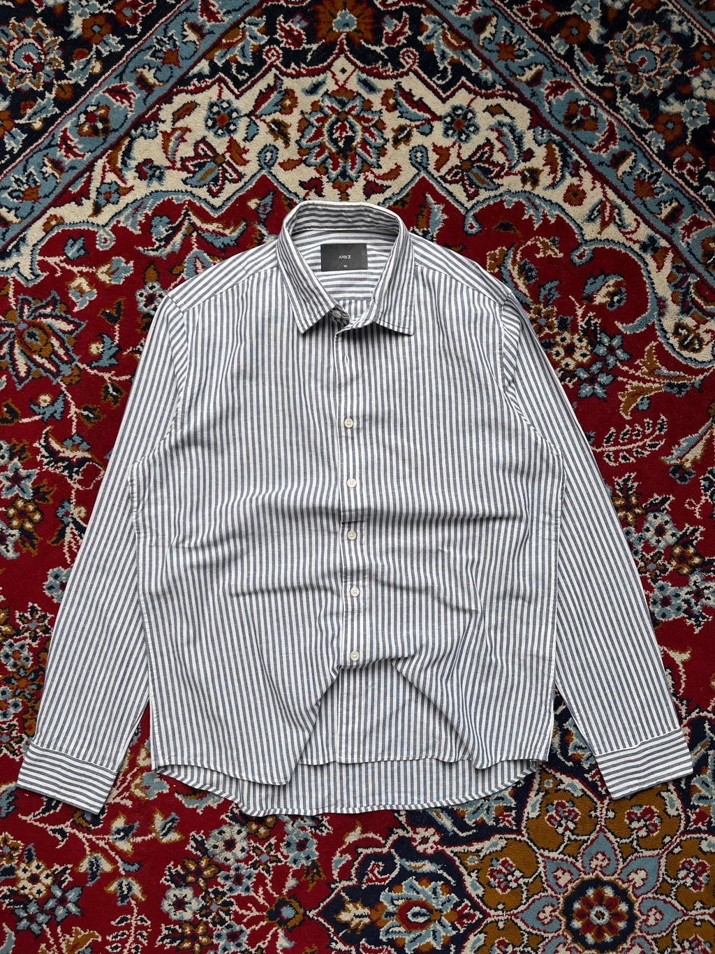 AND Z by Ziozia Vertical Striped Linen Button Down Shirt - L