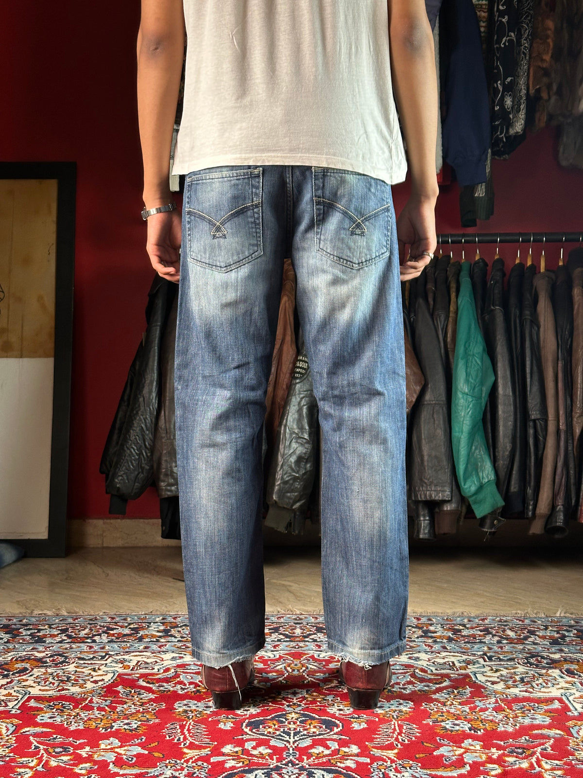 VINTAGE DENIM CO WASHED STRAIGHT FIT DARK BLUE JEANS - 32