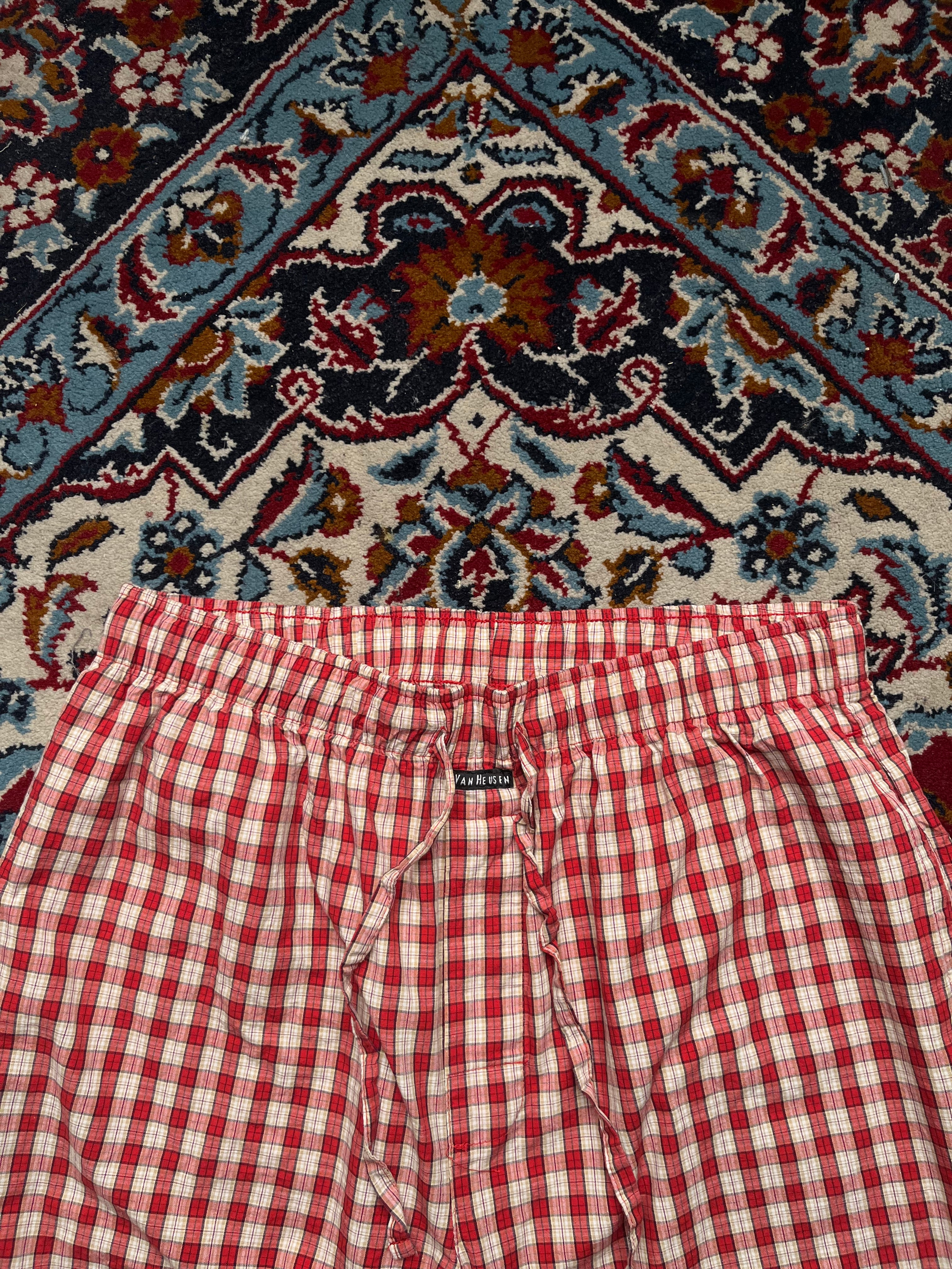 VAN HEUSEN Plaid Sleepwear Lounge Shorts - 30