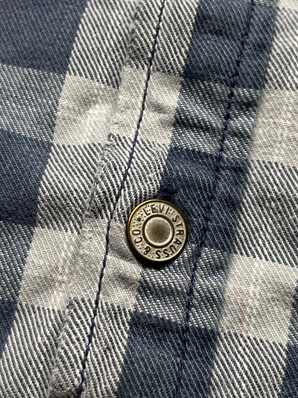 Vintage LEVI'S Blue Checked Cotton Shirt - L