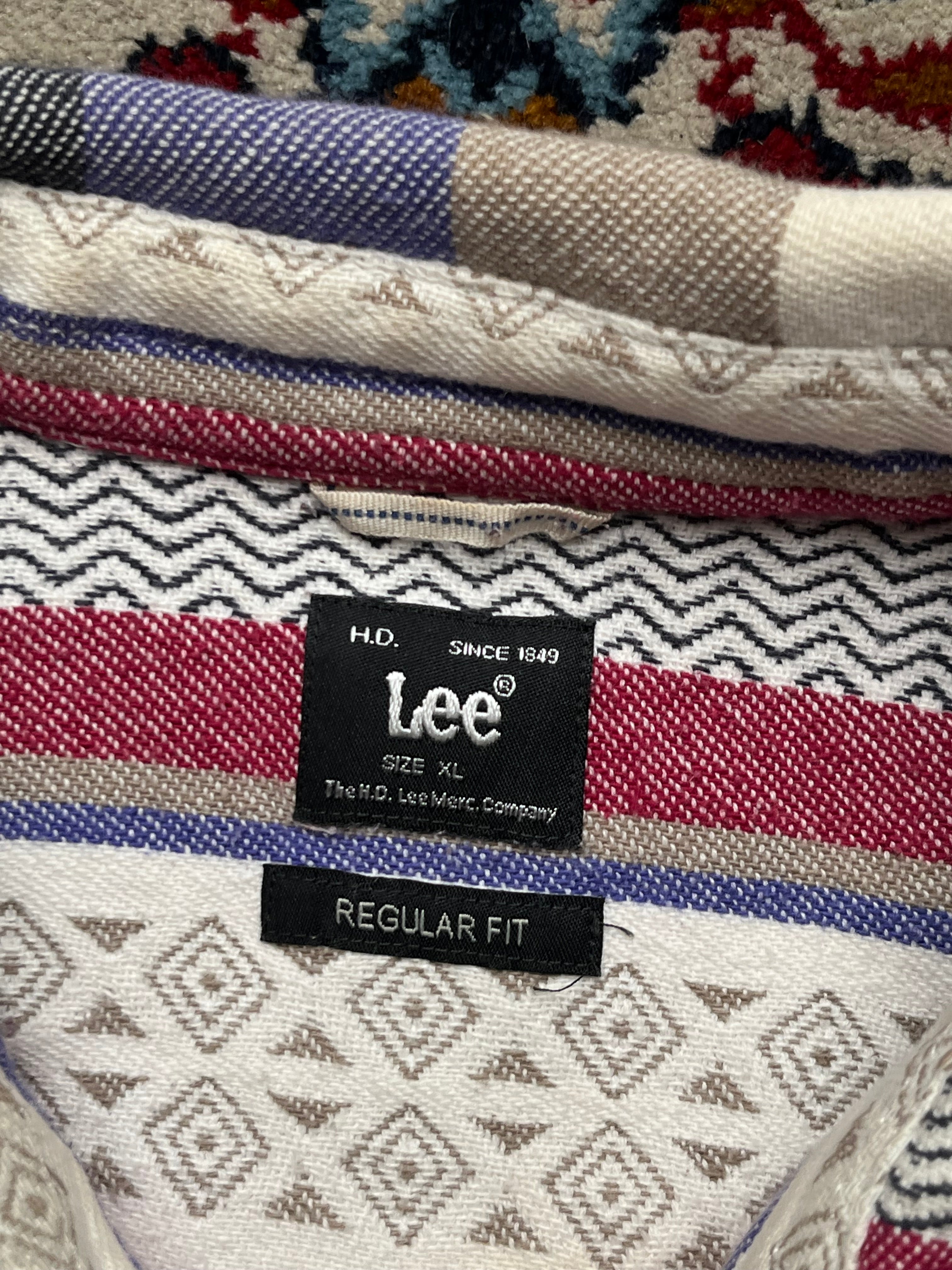 LEE Regular Fit Multicolor Southwestern Striped Shacket - M