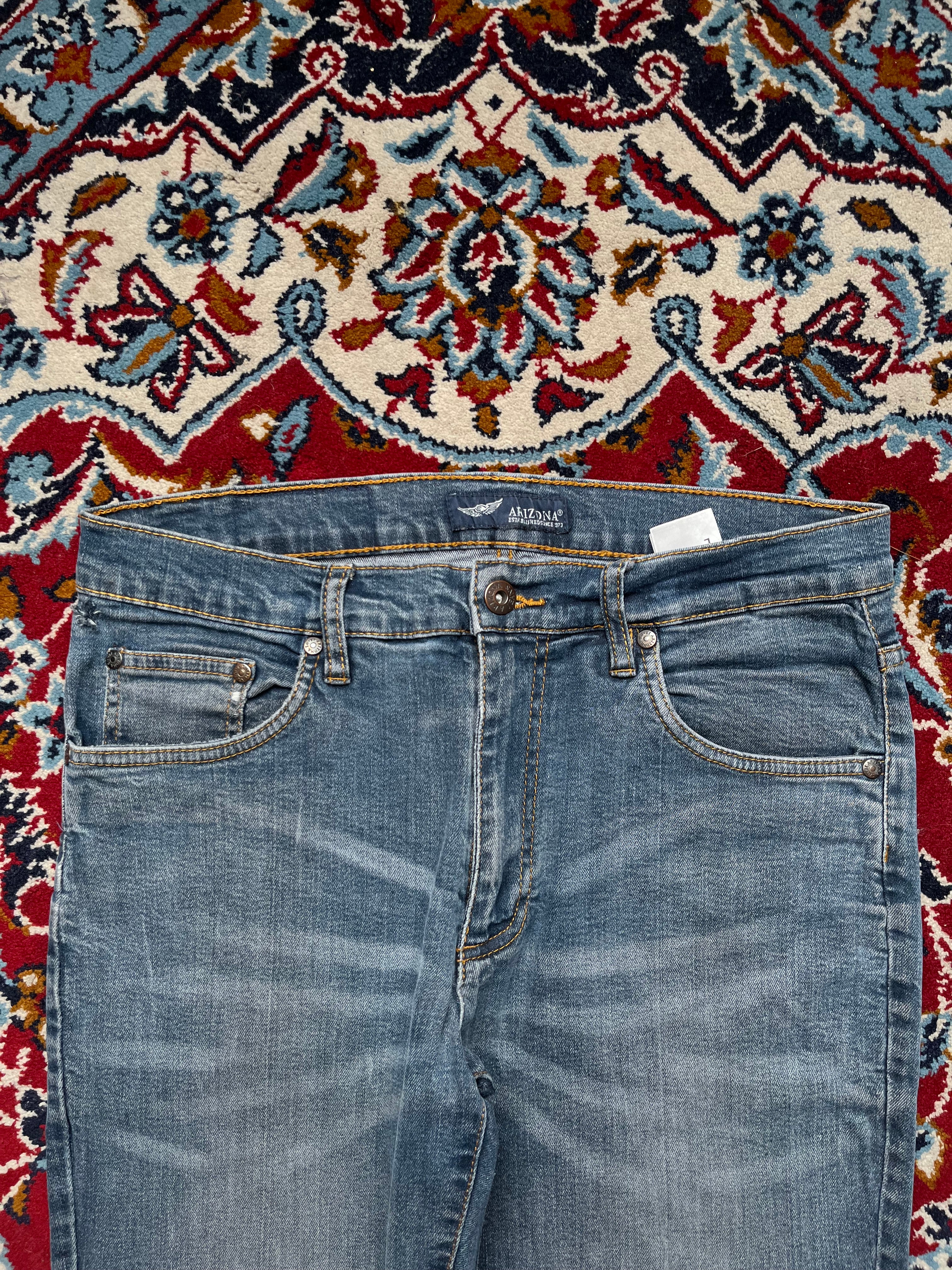Arizona Light Washed Bootcut Jeans - 30